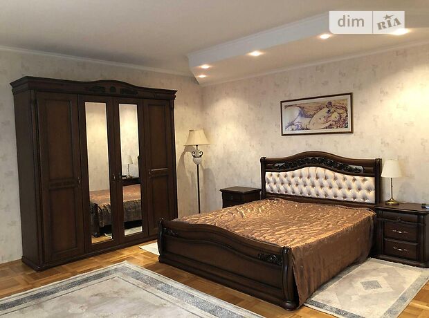 трехэтажный дом, 360 кв. м, кирпич. Продажа в Киеве район Бортничи фото 1 трехэтажный дом, 360 кв. м, кирпич. Продажа в Киеве район Бортничи фото 1