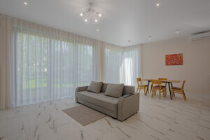 двоповерховий будинок з ремонтом, 166 кв. м, монолитно-каркасный. Продаж в Києві, район Биківня фото 2