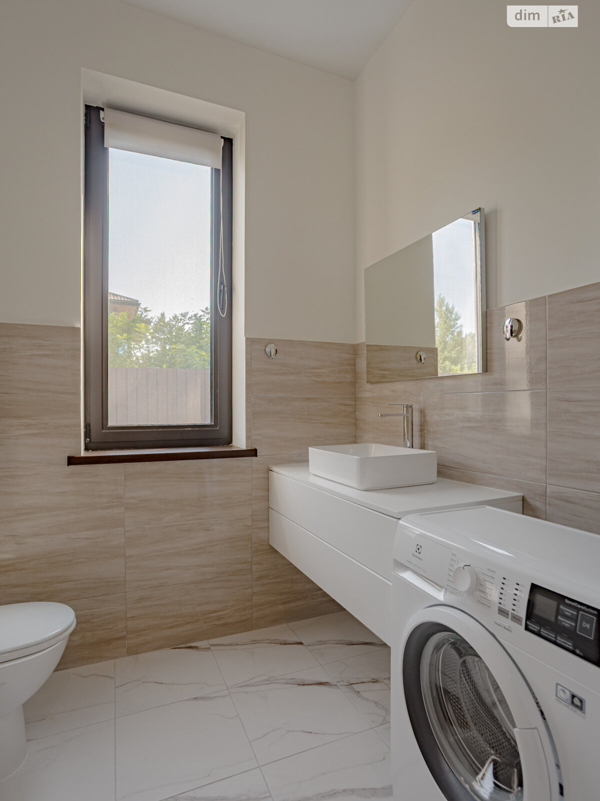 двоповерховий будинок з ремонтом, 166 кв. м, монолитно-каркасный. Продаж в Києві, район Биківня фото 1 двоповерховий будинок з ремонтом, 166 кв. м, монолитно-каркасный. Продаж в Києві, район Биківня фото 1