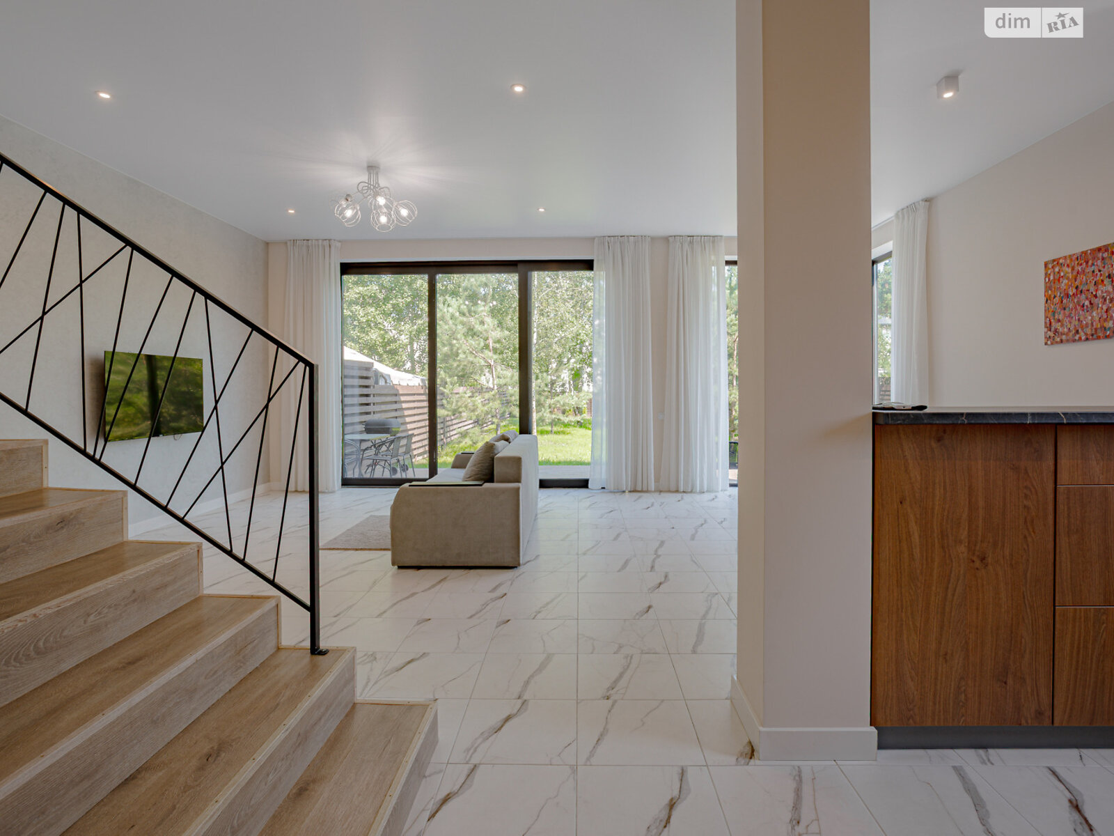 двоповерховий будинок з ремонтом, 166 кв. м, монолитно-каркасный. Продаж в Києві, район Биківня фото 1 двоповерховий будинок з ремонтом, 166 кв. м, монолитно-каркасный. Продаж в Києві, район Биківня фото 1