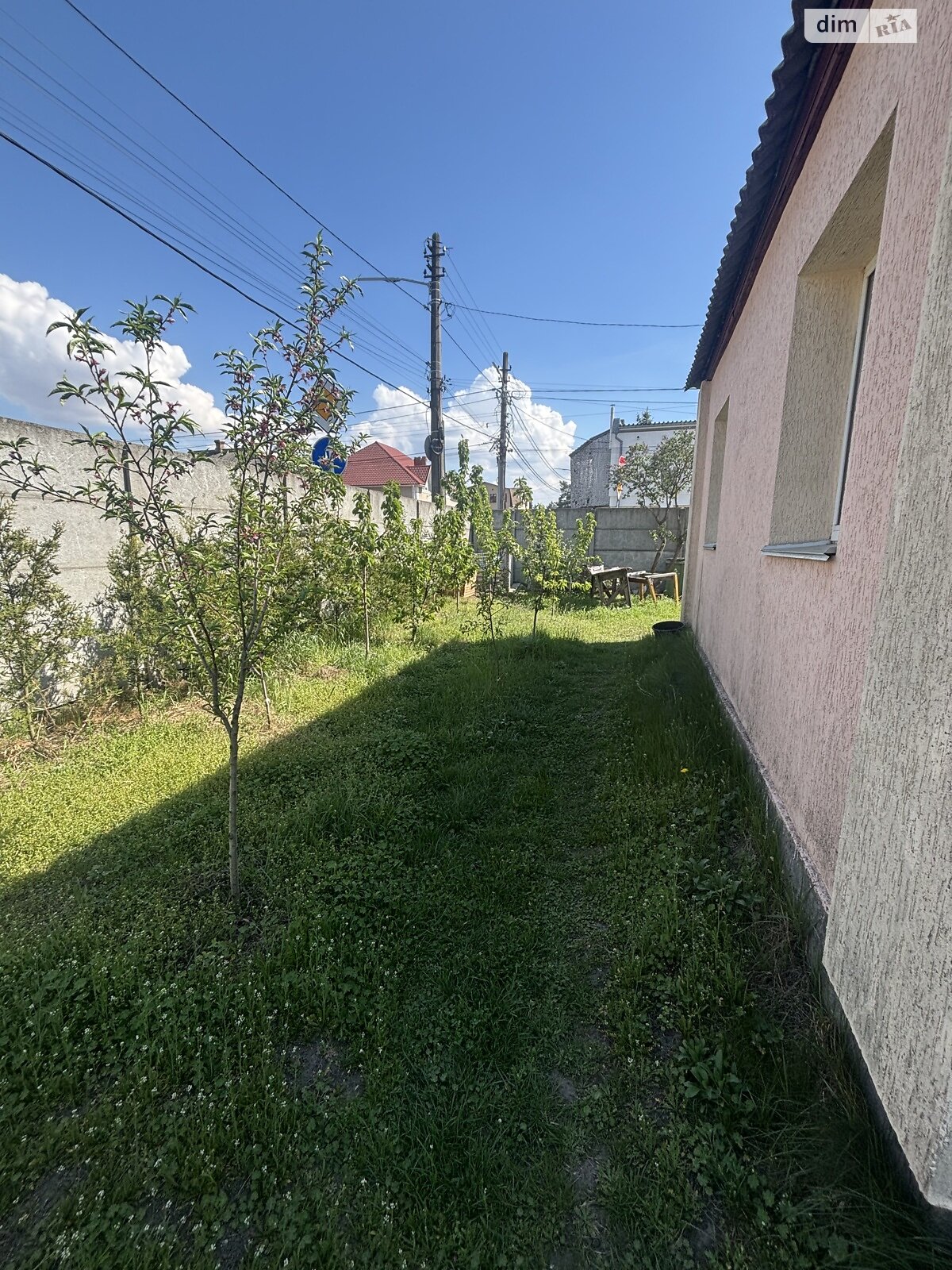 одноэтажный дом с гаражом, 85.2 кв. м, кирпич. Продажа в Киеве район Быковня фото 1 одноэтажный дом с гаражом, 85.2 кв. м, кирпич. Продажа в Киеве район Быковня фото 1