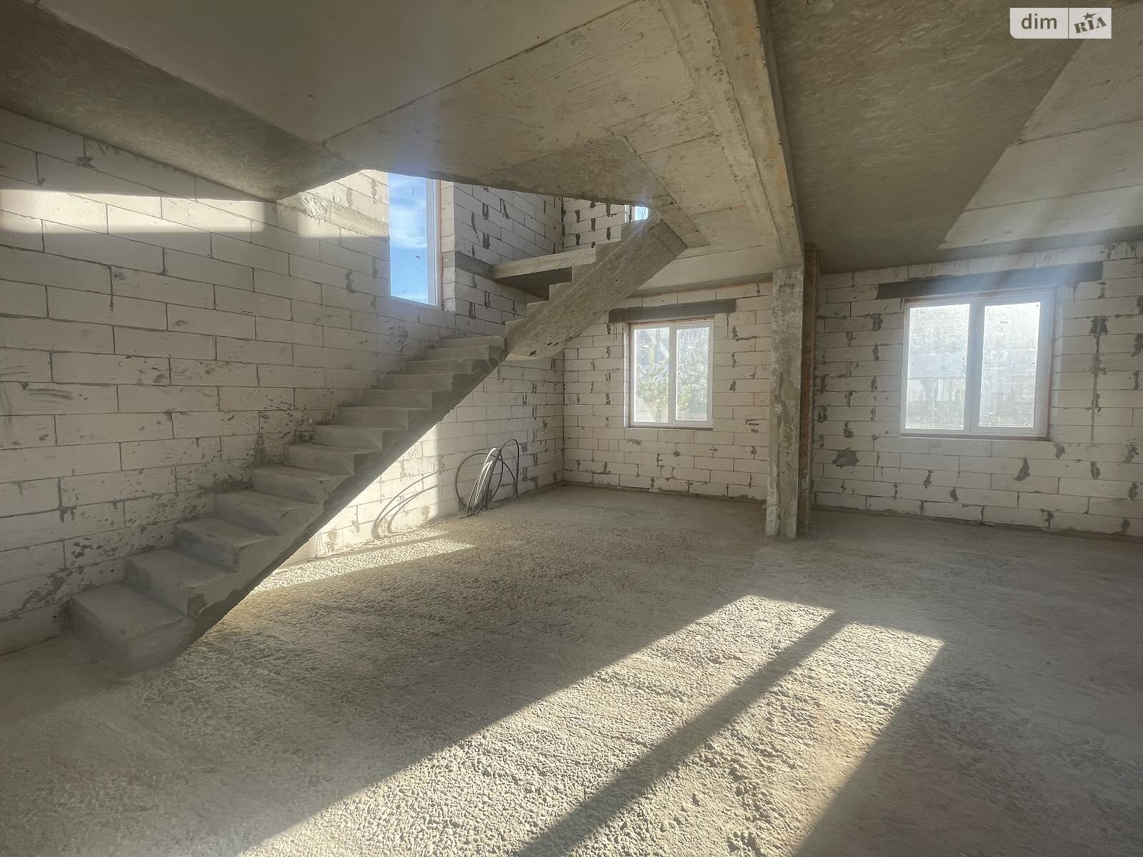 двухэтажный дом, 120 кв. м, газобетон. Продажа в Киеве район Быковня фото 1