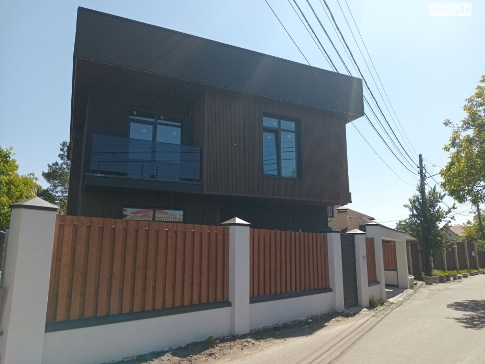 двухэтажный дом с балконом, 140 кв. м, газобетон. Продажа в Киеве район Дарницкий фото 1 двухэтажный дом с балконом, 140 кв. м, газобетон. Продажа в Киеве район Дарницкий фото 1