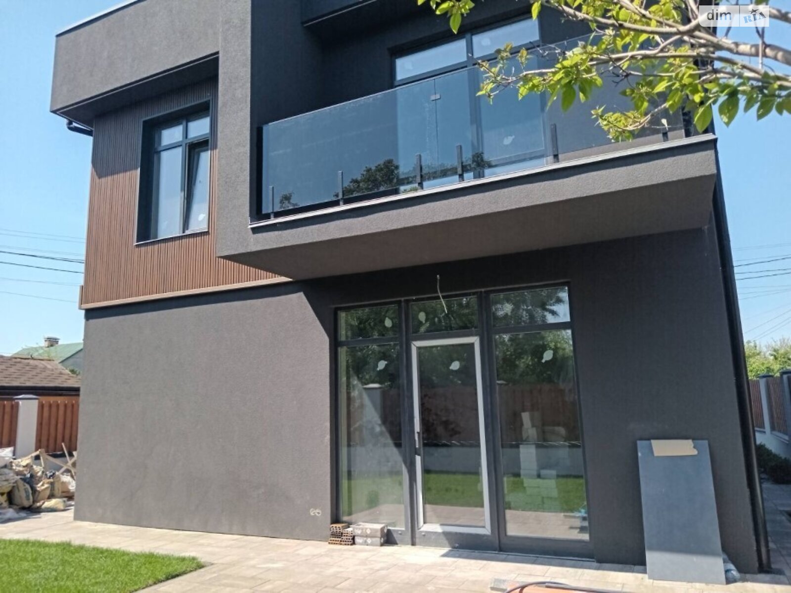 двухэтажный дом с балконом, 140 кв. м, газобетон. Продажа в Киеве район Дарницкий фото 1 двухэтажный дом с балконом, 140 кв. м, газобетон. Продажа в Киеве район Дарницкий фото 1