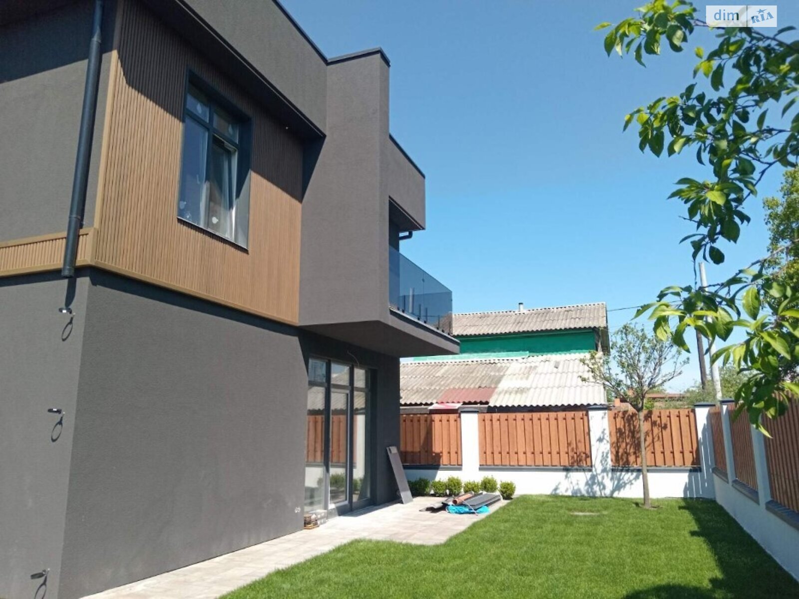 двухэтажный дом с балконом, 140 кв. м, газобетон. Продажа в Киеве район Дарницкий фото 1 двухэтажный дом с балконом, 140 кв. м, газобетон. Продажа в Киеве район Дарницкий фото 1