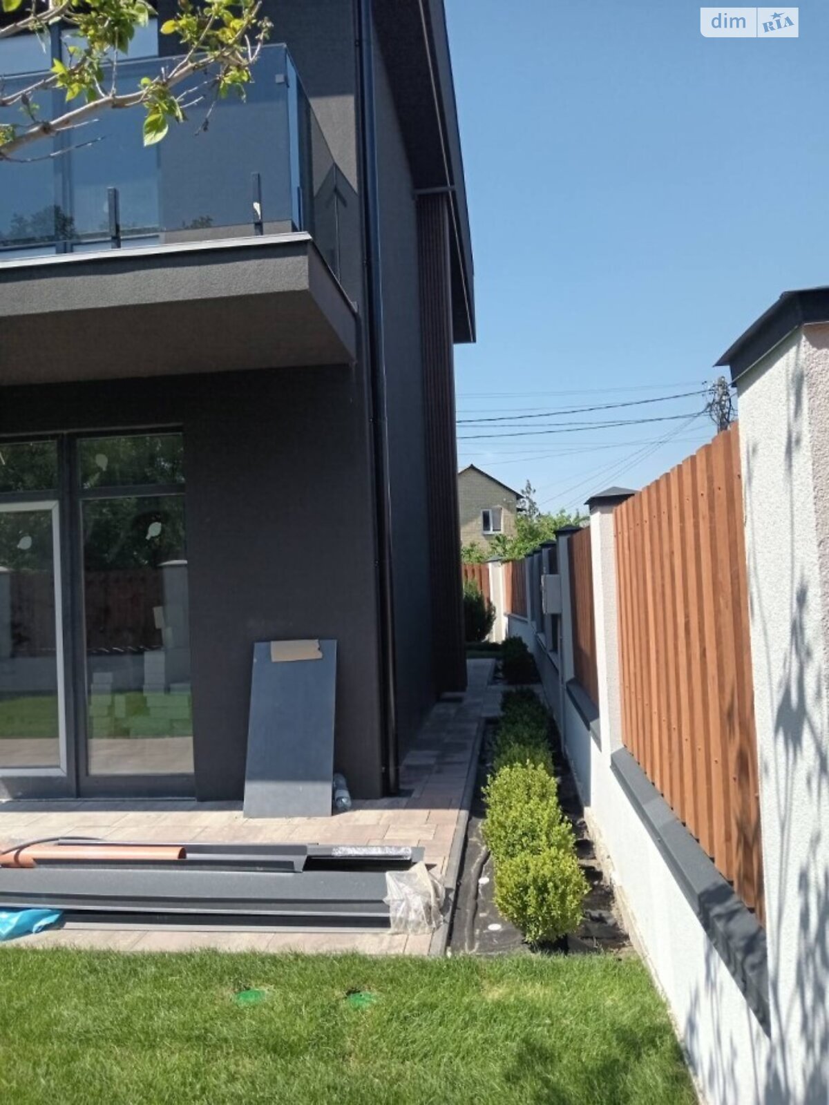 двухэтажный дом с балконом, 140 кв. м, газобетон. Продажа в Киеве район Дарницкий фото 1 двухэтажный дом с балконом, 140 кв. м, газобетон. Продажа в Киеве район Дарницкий фото 1