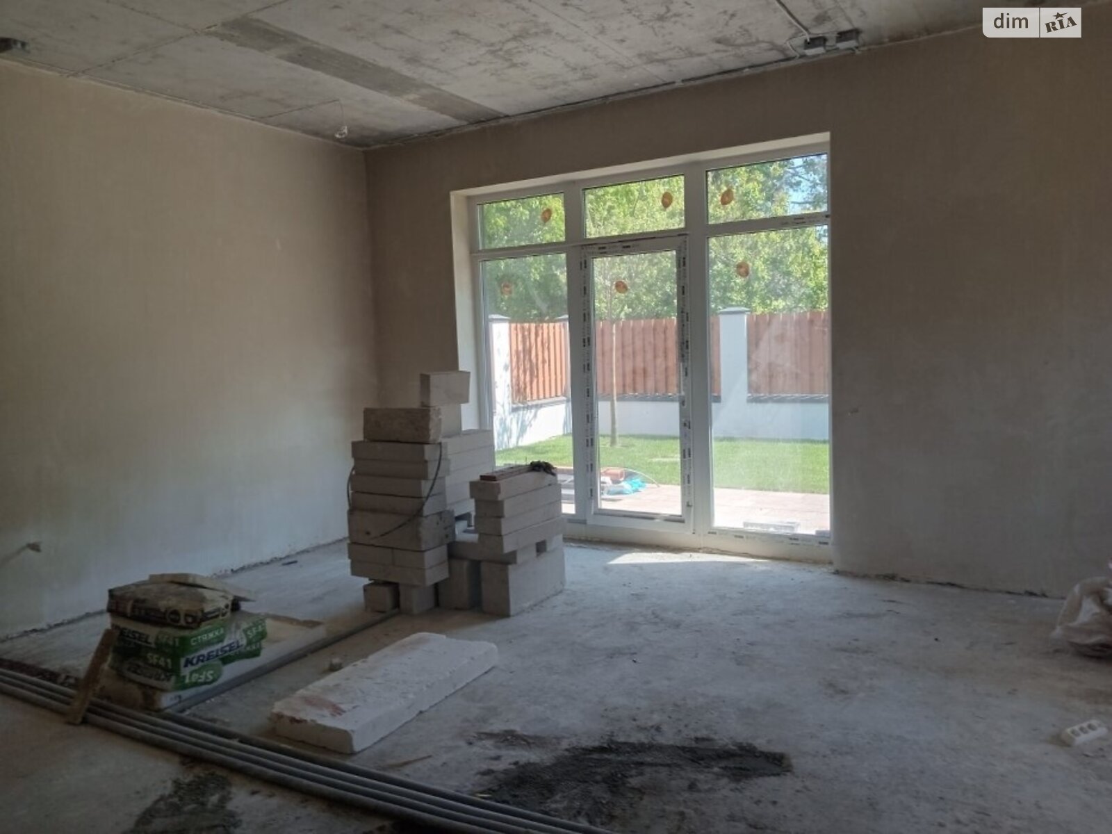 двухэтажный дом с балконом, 140 кв. м, газобетон. Продажа в Киеве район Дарницкий фото 1 двухэтажный дом с балконом, 140 кв. м, газобетон. Продажа в Киеве район Дарницкий фото 1