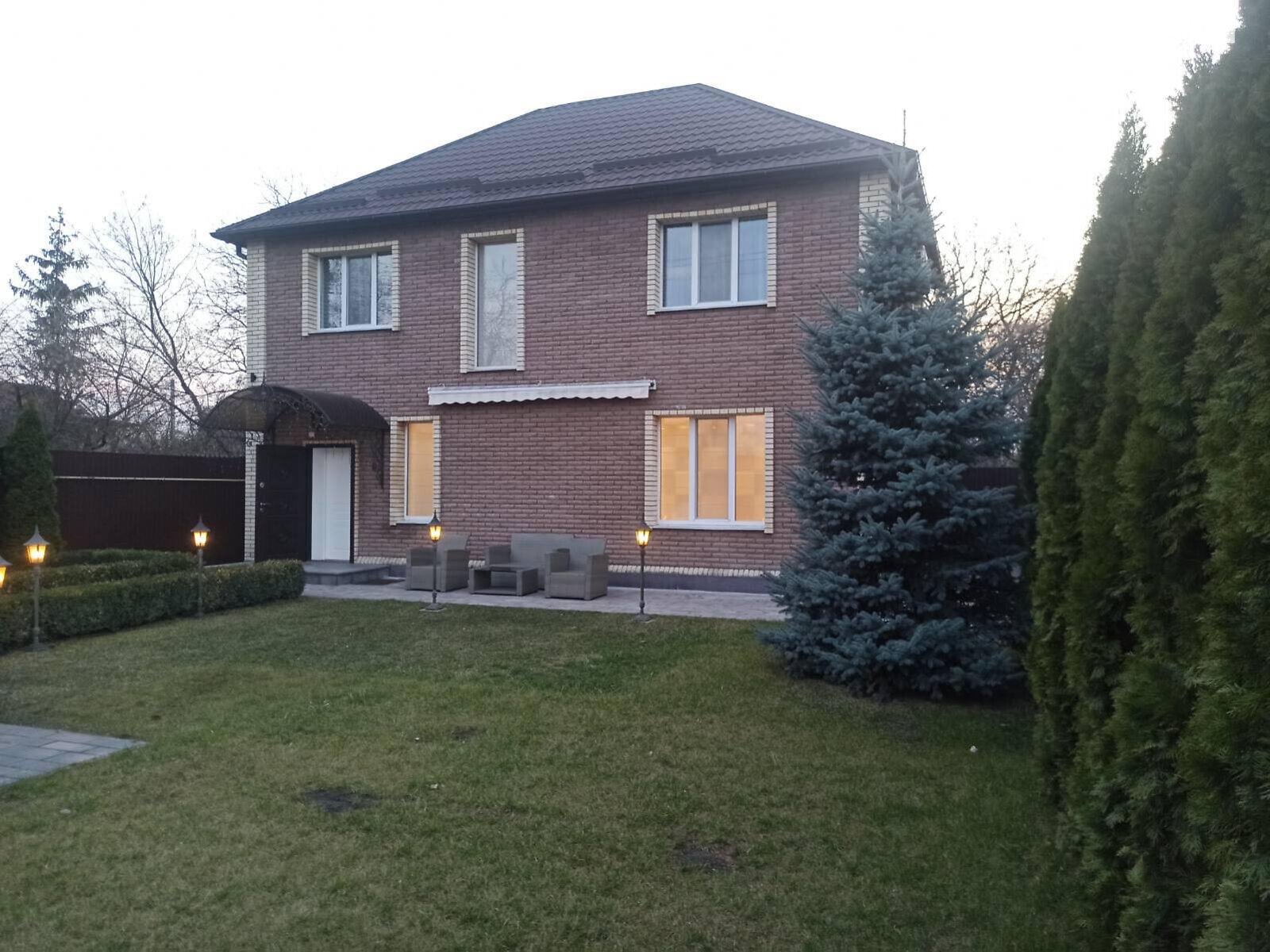 двоповерховий будинок з опаленням, 145 кв. м, піноблок. Продаж в Києві, район Дарницький фото 1 двоповерховий будинок з опаленням, 145 кв. м, піноблок. Продаж в Києві, район Дарницький фото 1