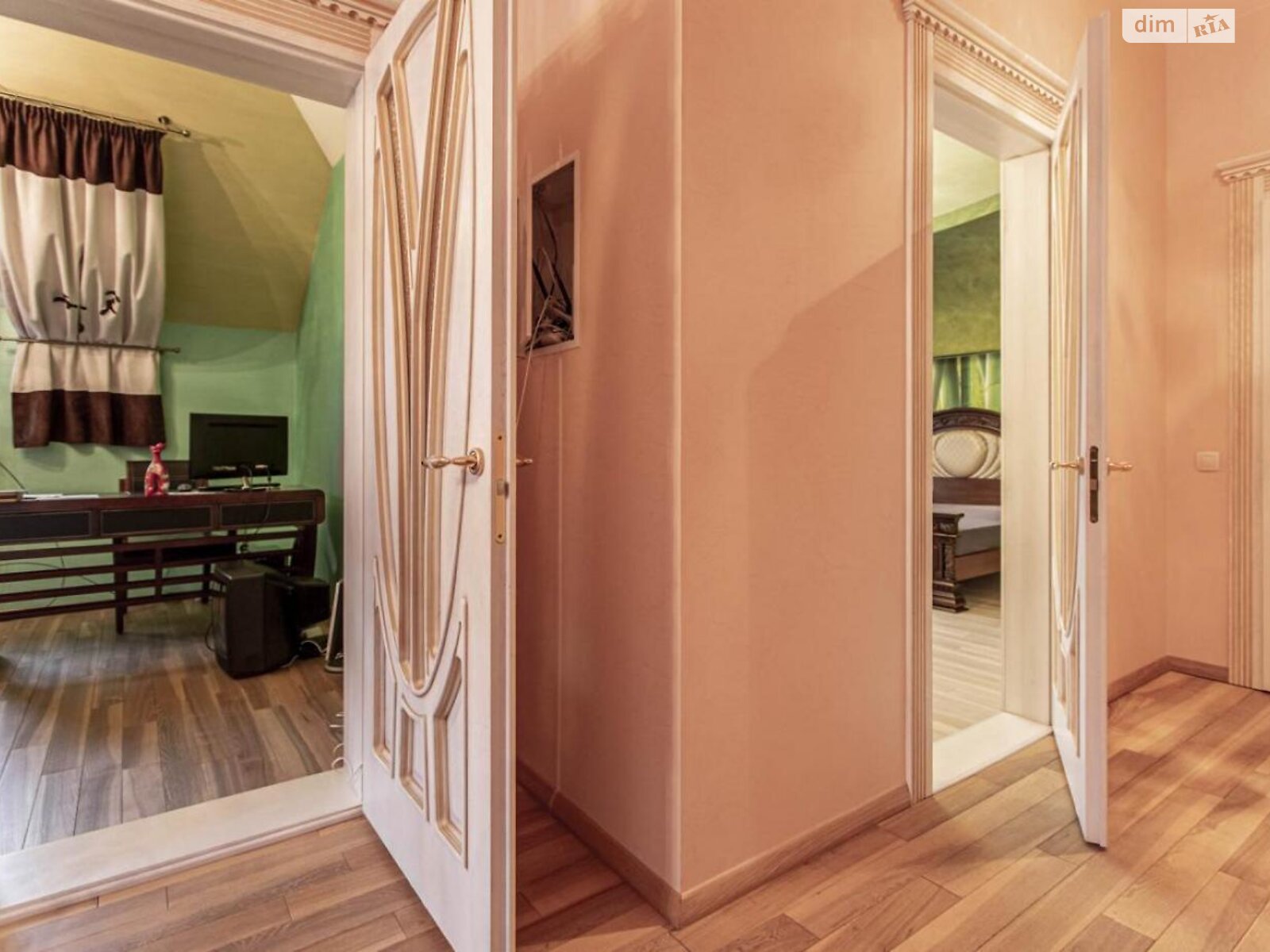 двухэтажный дом с верандой, 233 кв. м, кирпич. Продажа в Киеве район Дарницкий фото 1 двухэтажный дом с верандой, 233 кв. м, кирпич. Продажа в Киеве район Дарницкий фото 1