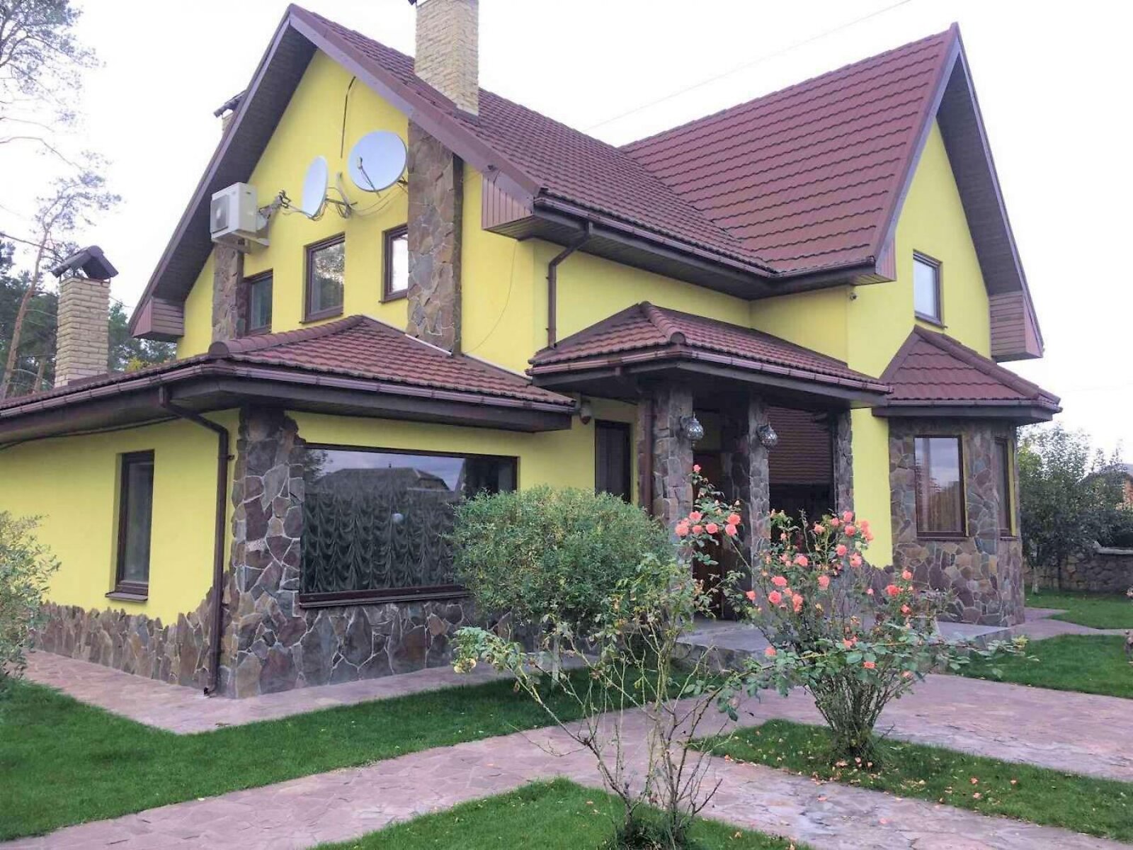 двухэтажный дом с верандой, 233 кв. м, кирпич. Продажа в Киеве район Дарницкий фото 1 двухэтажный дом с верандой, 233 кв. м, кирпич. Продажа в Киеве район Дарницкий фото 1