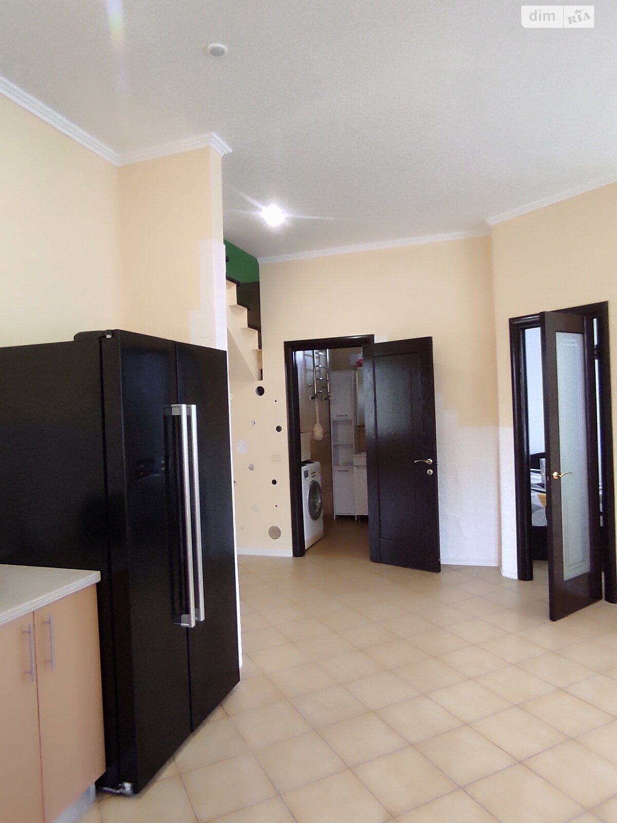 двоповерховий будинок з гаражем, 258 кв. м, цегла. Продаж в Києві, район Дарницький фото 1 двоповерховий будинок з гаражем, 258 кв. м, цегла. Продаж в Києві, район Дарницький фото 1
