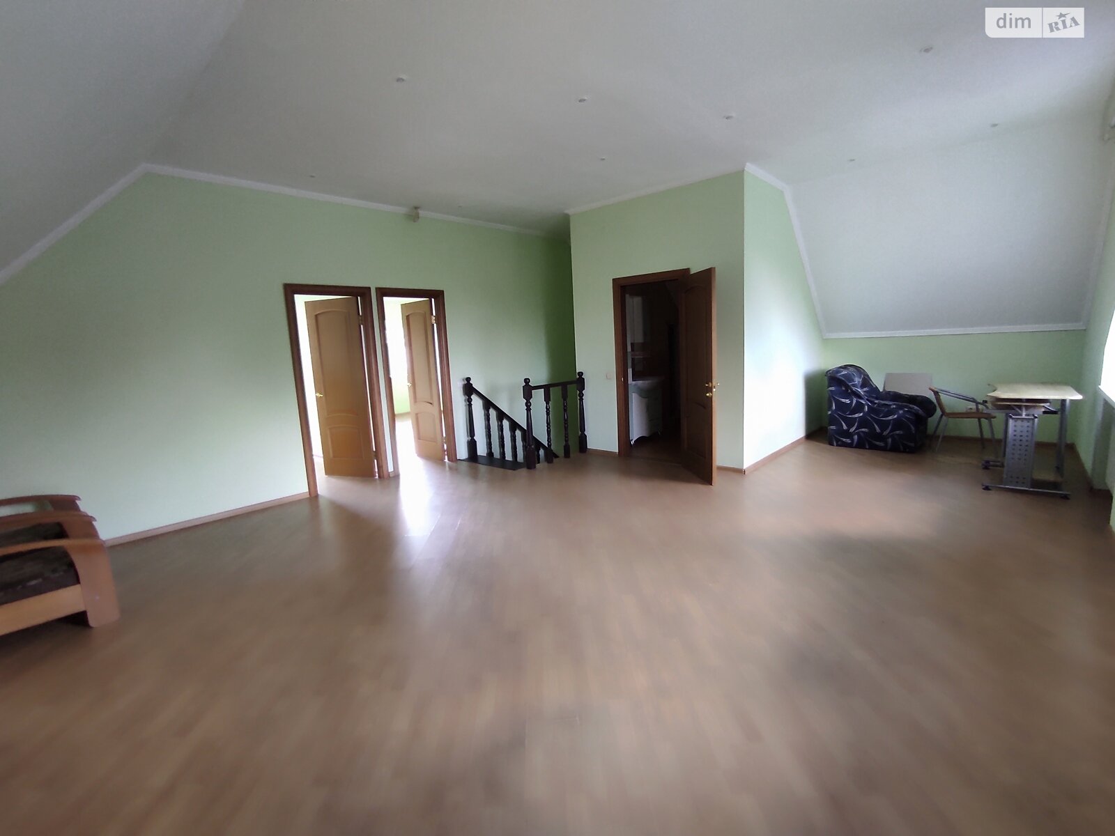 двоповерховий будинок з гаражем, 258 кв. м, цегла. Продаж в Києві, район Дарницький фото 1 двоповерховий будинок з гаражем, 258 кв. м, цегла. Продаж в Києві, район Дарницький фото 1