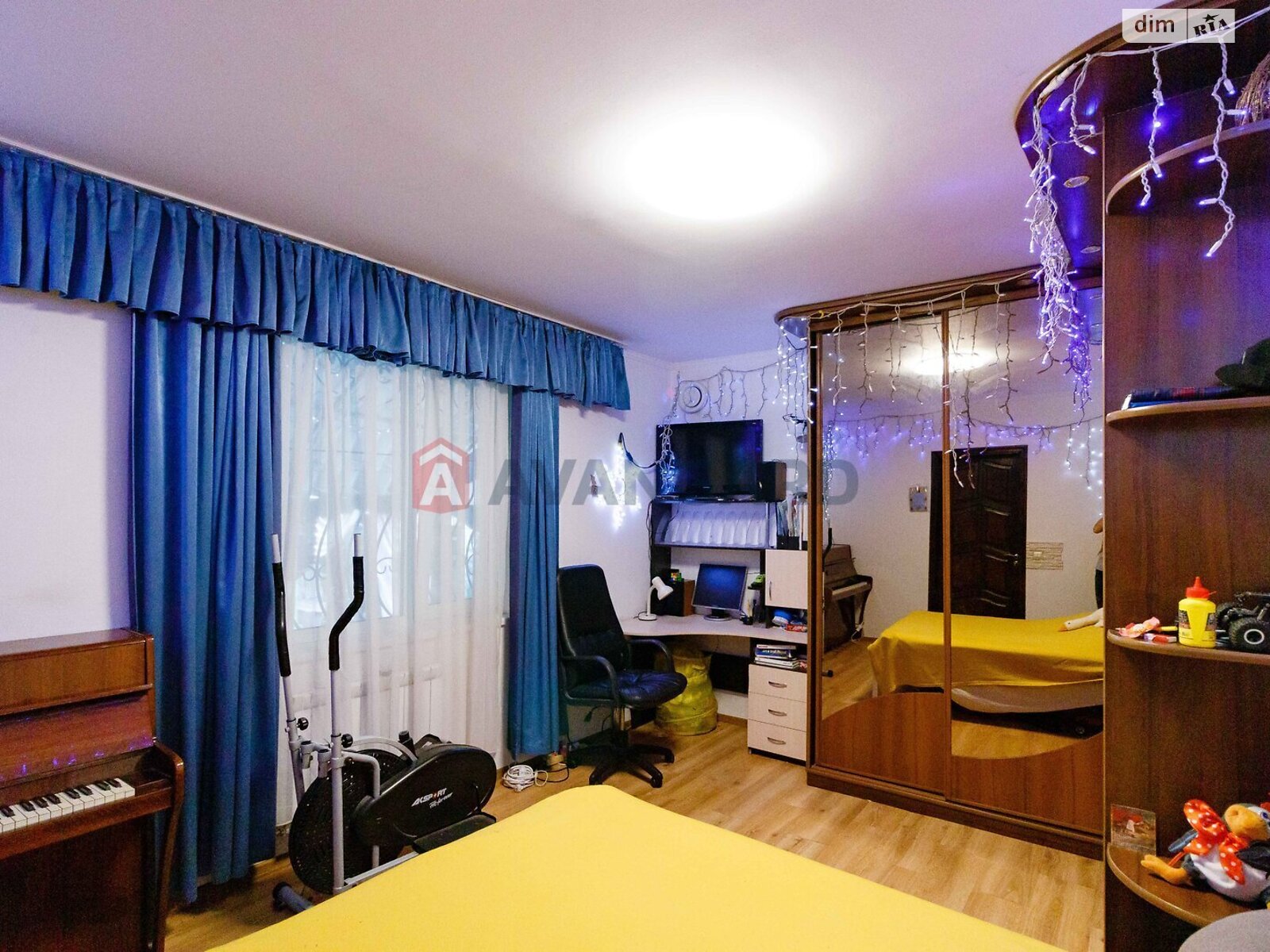 двухэтажный дом, 130 кв. м, пеноблок. Продажа в Киеве район Дарницкий фото 1 двухэтажный дом, 130 кв. м, пеноблок. Продажа в Киеве район Дарницкий фото 1