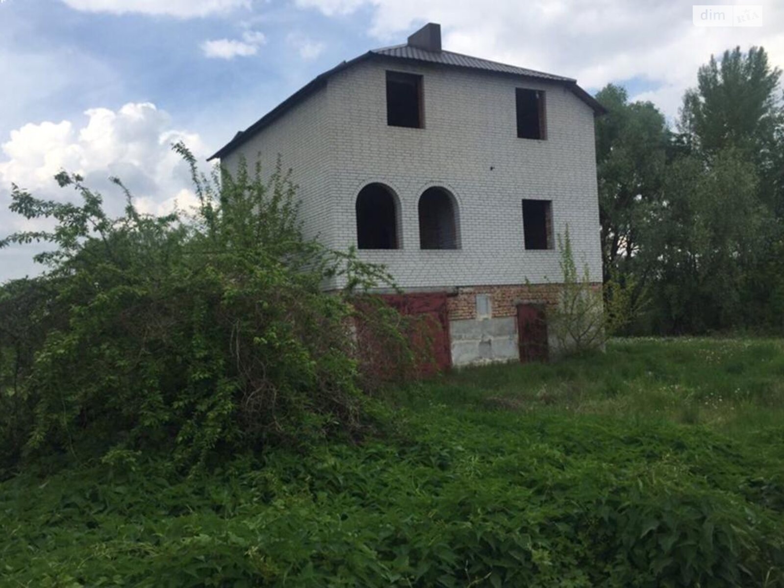 двухэтажный дом с балконом, 250 кв. м, кирпич. Продажа в Киеве район Дарницкий фото 1 двухэтажный дом с балконом, 250 кв. м, кирпич. Продажа в Киеве район Дарницкий фото 1
