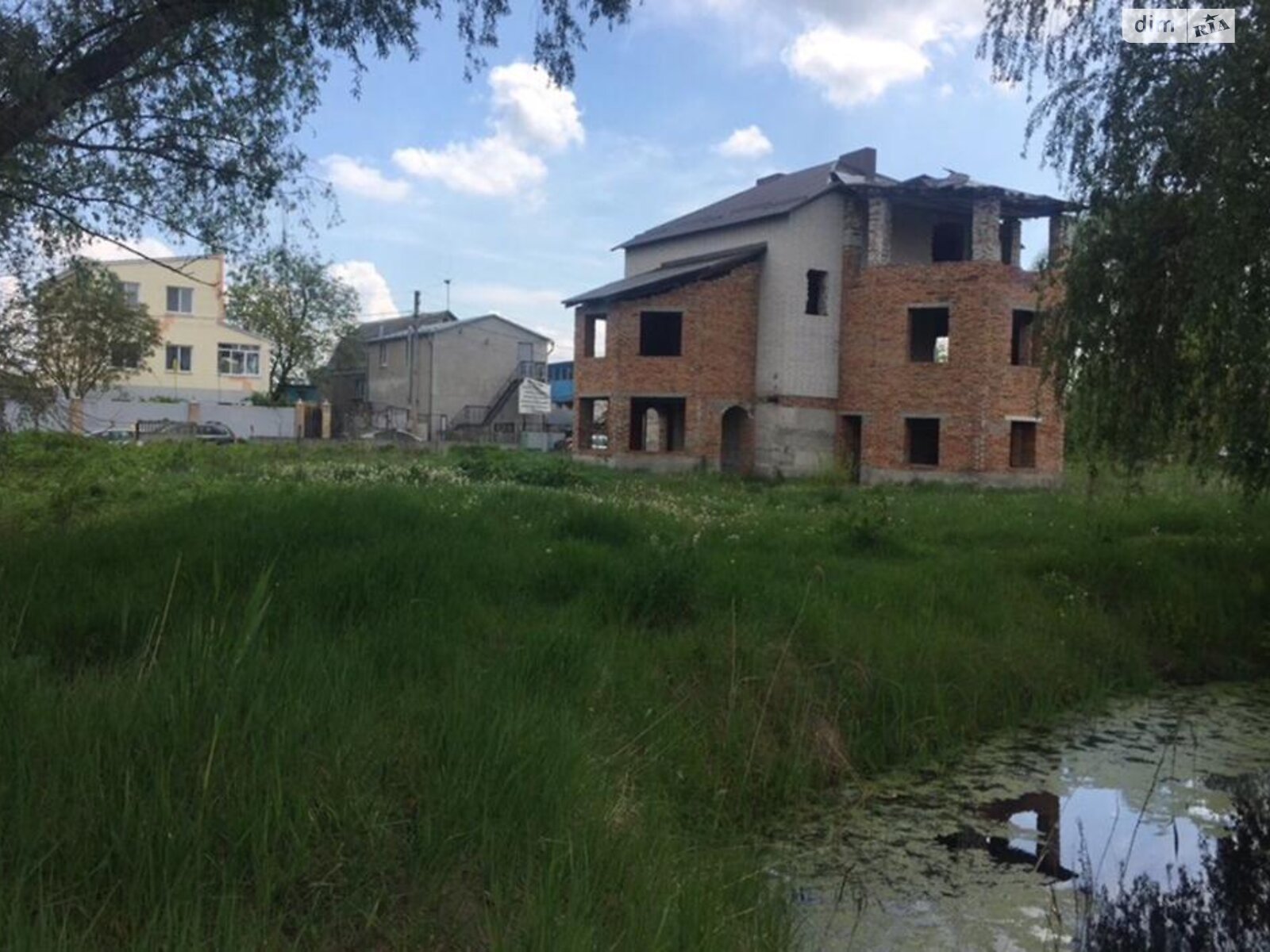 двухэтажный дом с балконом, 250 кв. м, кирпич. Продажа в Киеве район Дарницкий фото 1 двухэтажный дом с балконом, 250 кв. м, кирпич. Продажа в Киеве район Дарницкий фото 1