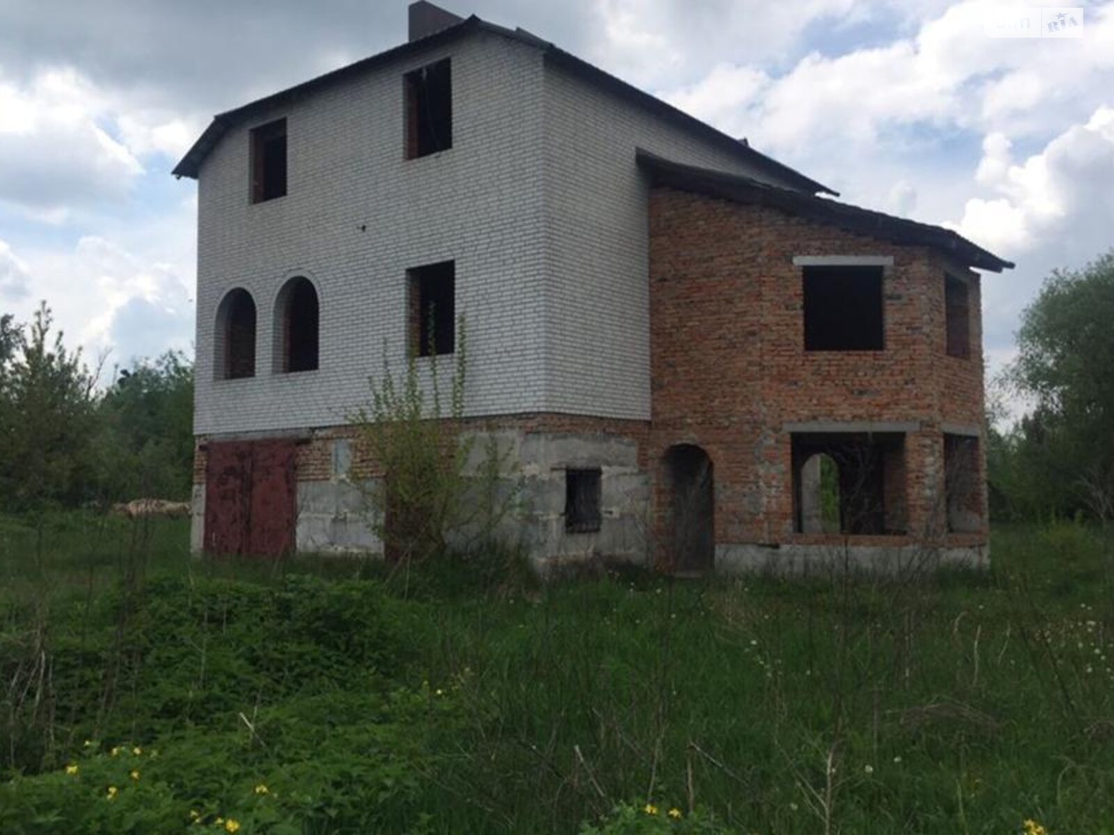 двухэтажный дом с балконом, 250 кв. м, кирпич. Продажа в Киеве район Дарницкий фото 1 двухэтажный дом с балконом, 250 кв. м, кирпич. Продажа в Киеве район Дарницкий фото 1
