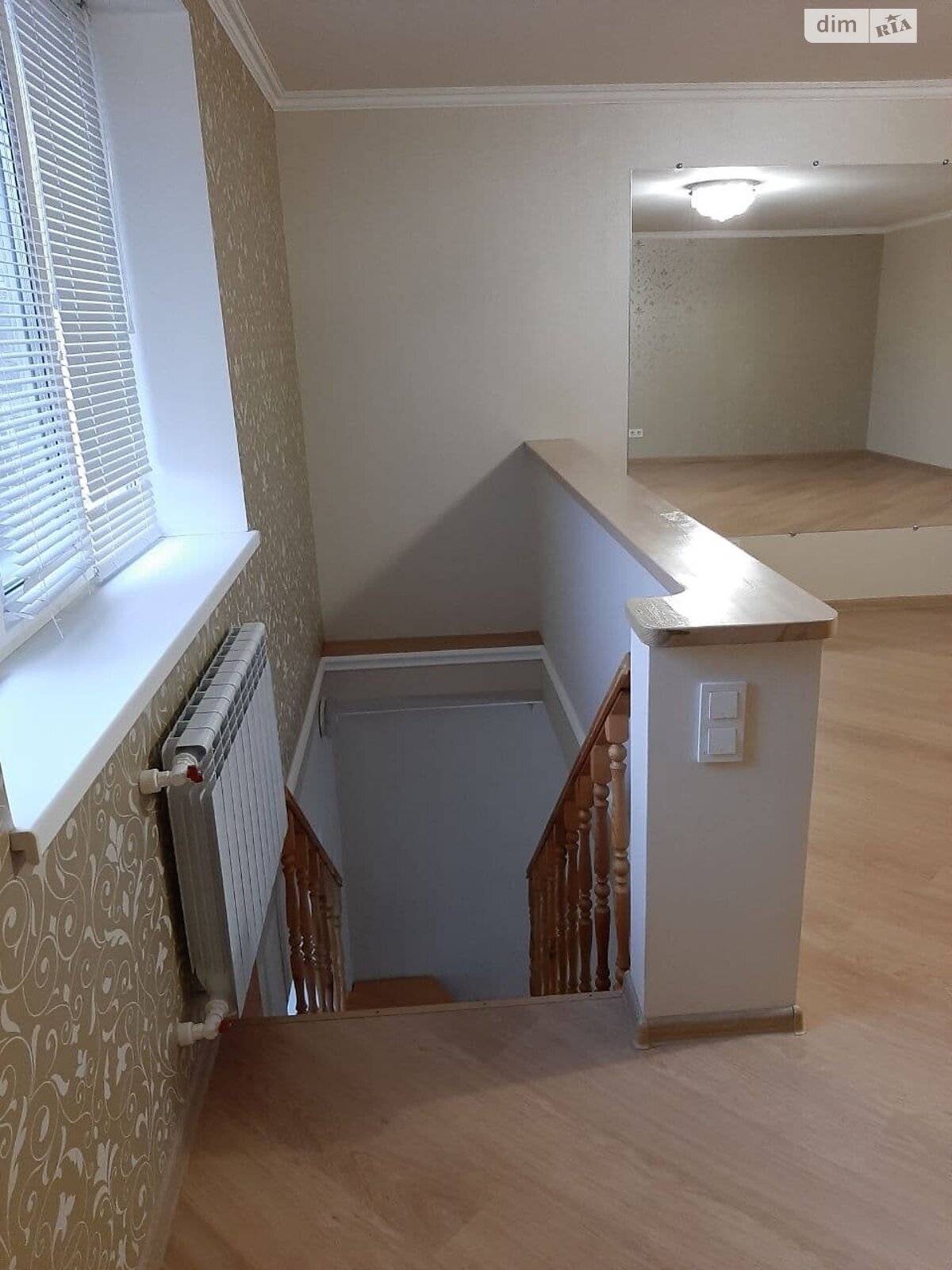 двоповерховий будинок з гаражем, 390 кв. м, цегла. Продаж в Києві, район Дарницький фото 1 двоповерховий будинок з гаражем, 390 кв. м, цегла. Продаж в Києві, район Дарницький фото 1