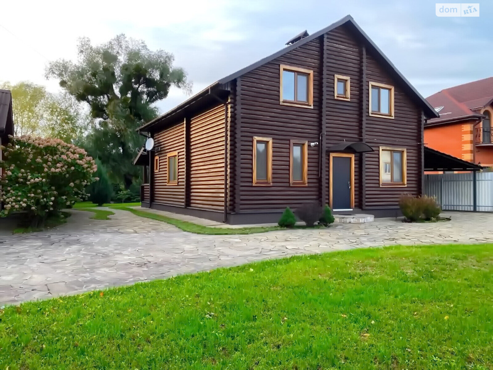двоповерховий будинок з верандою, 169 кв. м, дерево и кирпич. Продаж в Києві, район Дарницький фото 1 двоповерховий будинок з верандою, 169 кв. м, дерево и кирпич. Продаж в Києві, район Дарницький фото 1