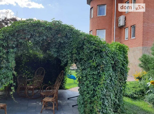 трехэтажный дом, 270 кв. м, кирпич. Продажа в Киеве район Дарницкий фото 1 трехэтажный дом, 270 кв. м, кирпич. Продажа в Киеве район Дарницкий фото 1