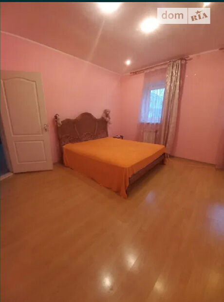 трехэтажный дом, 600 кв. м, кирпич. Продажа в Киеве район Дарницкий фото 1 трехэтажный дом, 600 кв. м, кирпич. Продажа в Киеве район Дарницкий фото 1