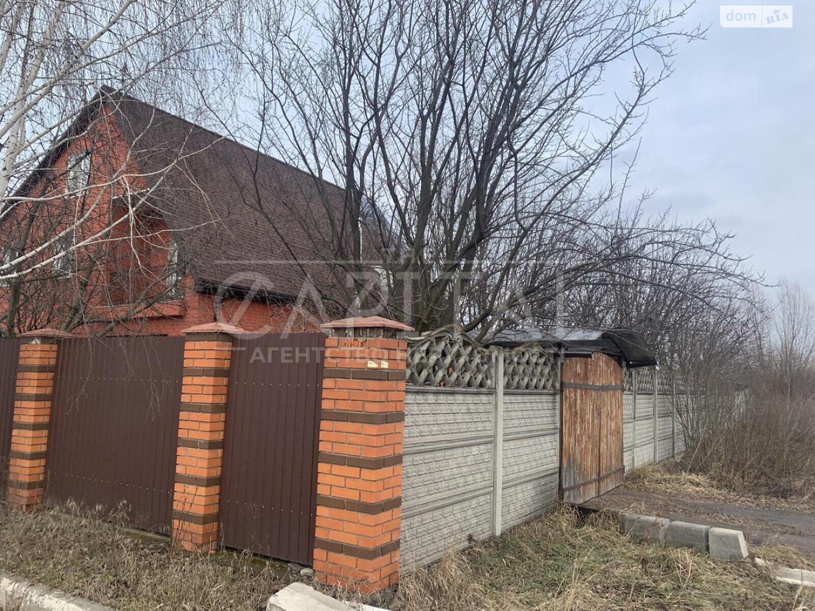 трехэтажный дом, 350 кв. м, кирпич. Продажа в Киеве район Дарницкий фото 1