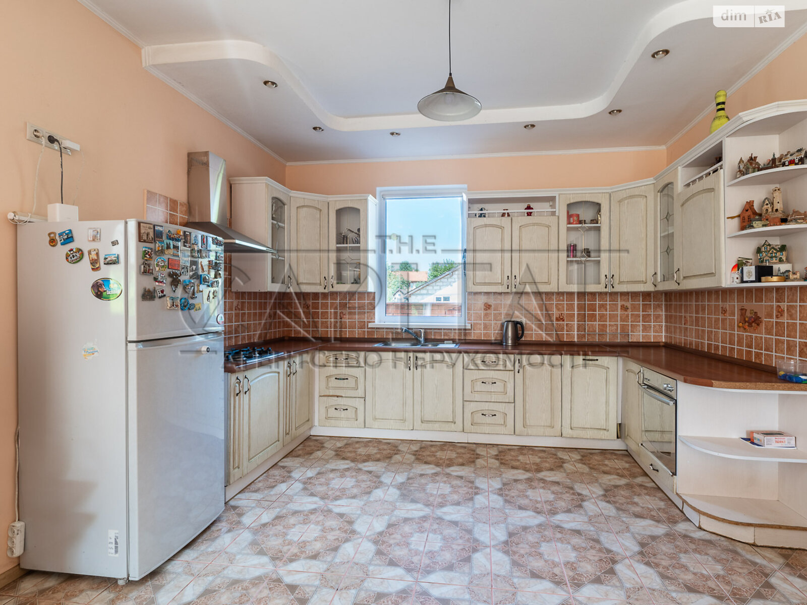 триповерховий будинок з гаражем, 285 кв. м, цегла. Продаж в Києві, район Дарницький фото 1 триповерховий будинок з гаражем, 285 кв. м, цегла. Продаж в Києві, район Дарницький фото 1