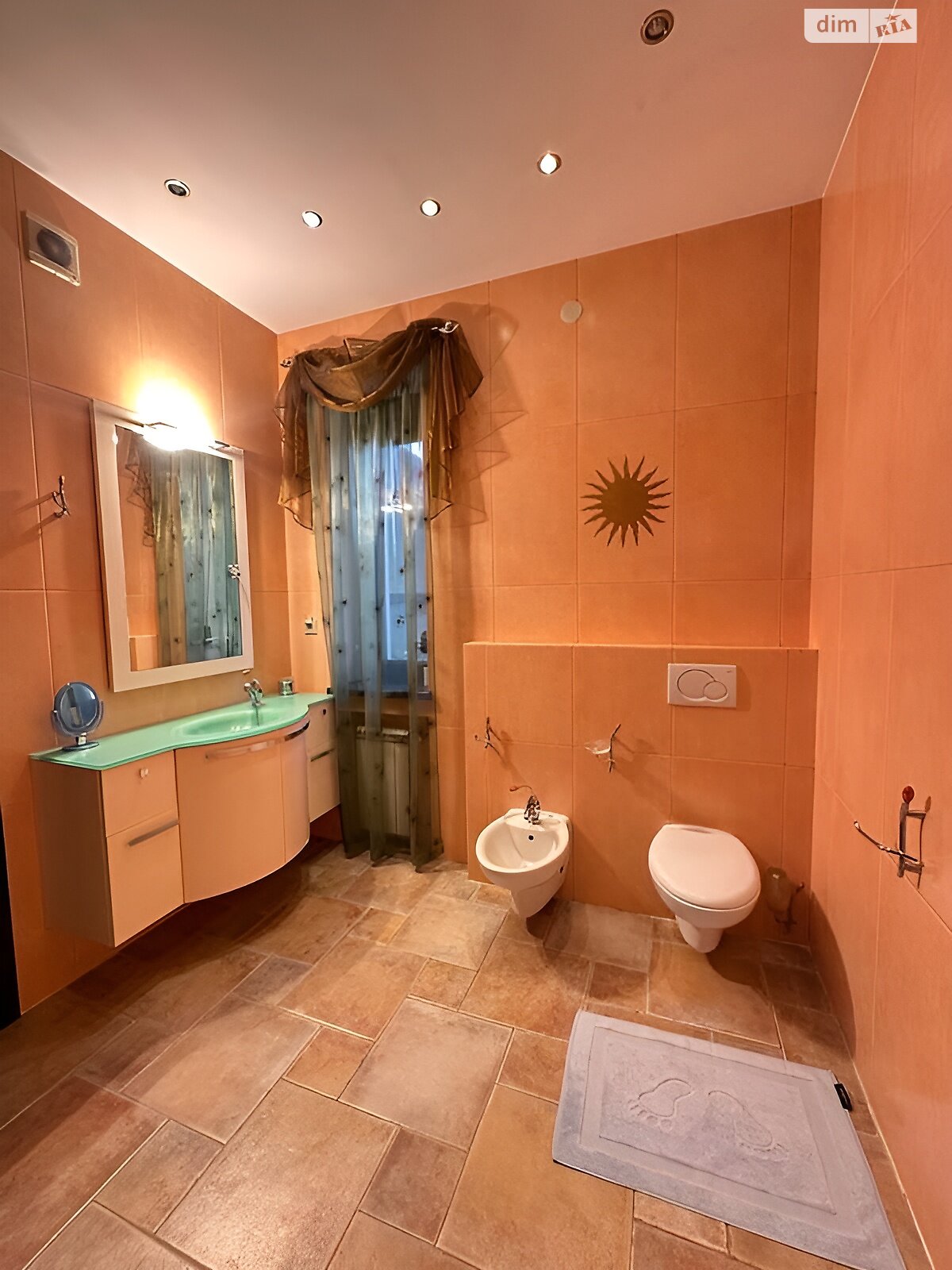 трехэтажный дом, 232 кв. м, кирпич. Продажа в Киеве район Дарницкий фото 1 трехэтажный дом, 232 кв. м, кирпич. Продажа в Киеве район Дарницкий фото 1
