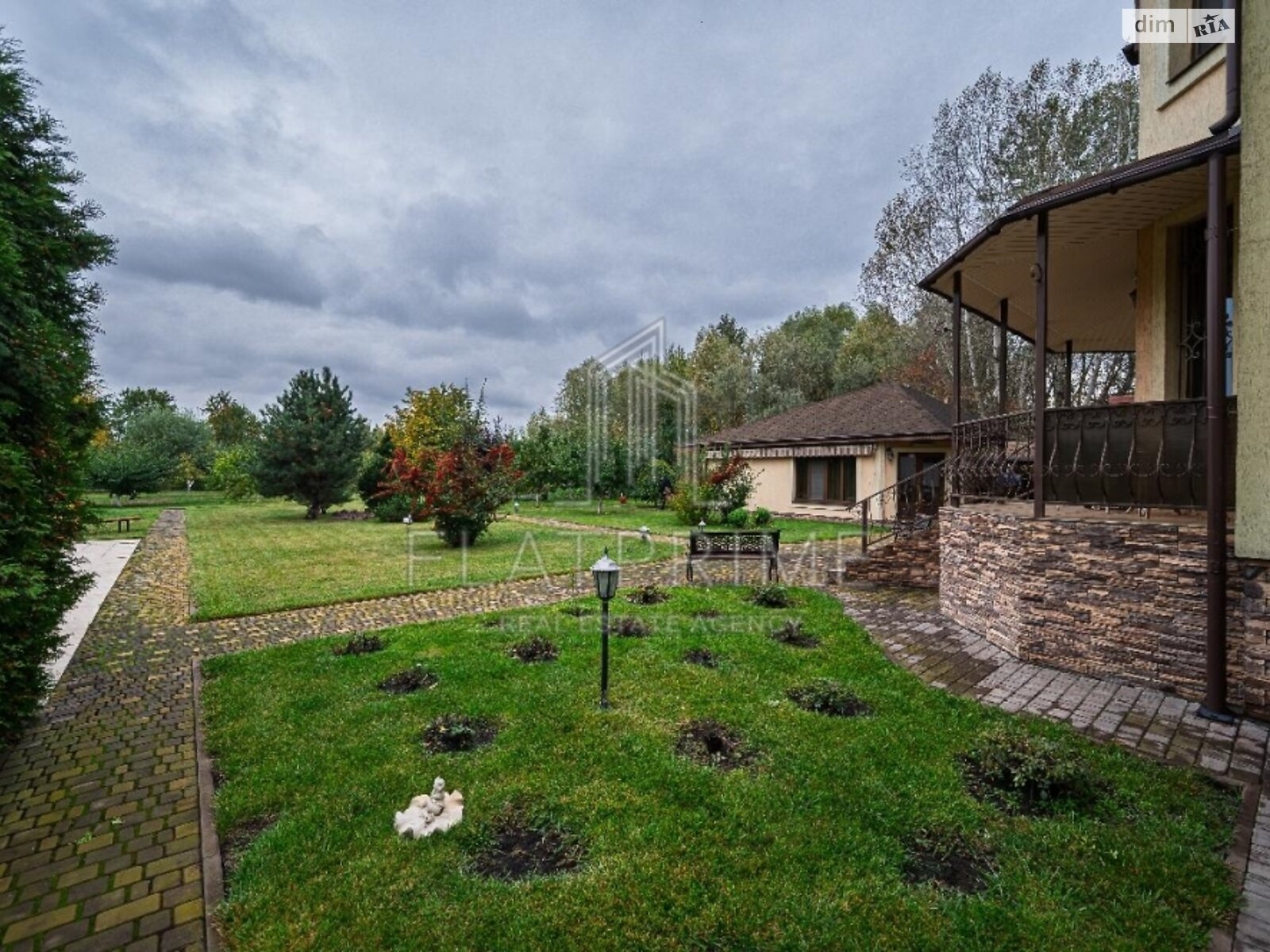 двоповерховий будинок бесідка, 505 кв. м, цегла. Продаж в Києві, район Дарницький фото 1 двоповерховий будинок бесідка, 505 кв. м, цегла. Продаж в Києві, район Дарницький фото 1