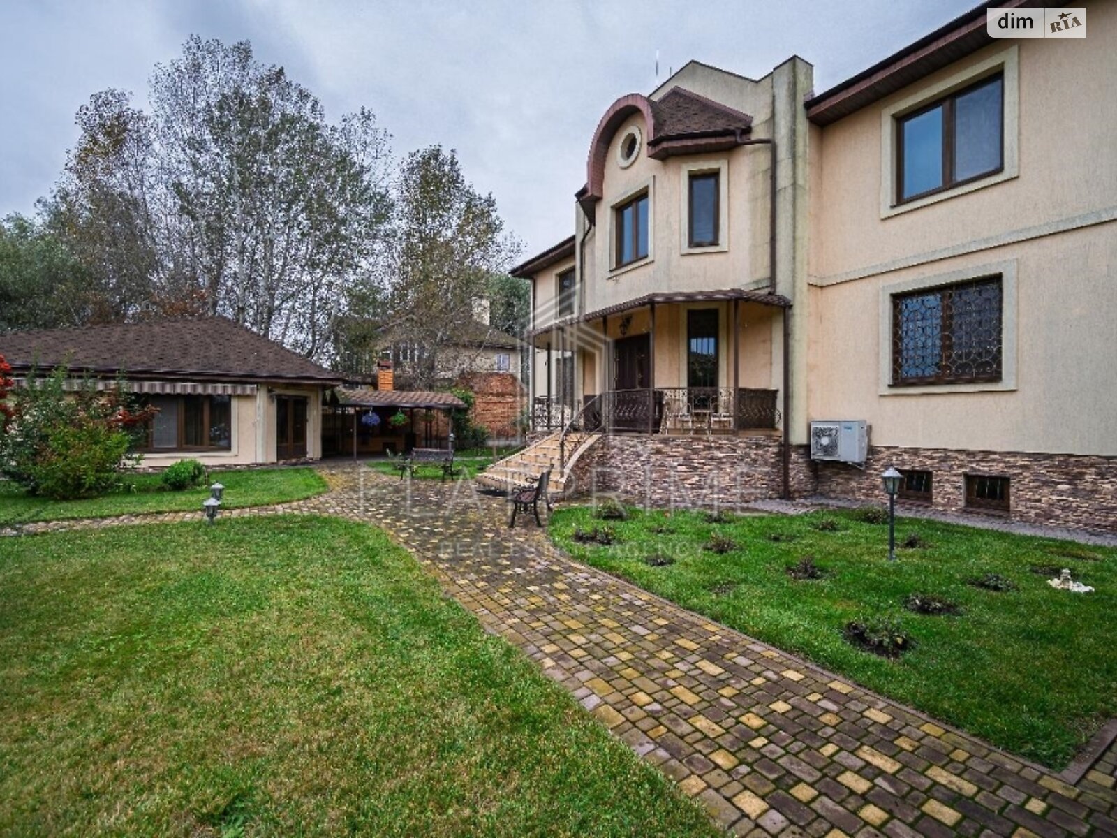 двоповерховий будинок бесідка, 505 кв. м, цегла. Продаж в Києві, район Дарницький фото 1 двоповерховий будинок бесідка, 505 кв. м, цегла. Продаж в Києві, район Дарницький фото 1
