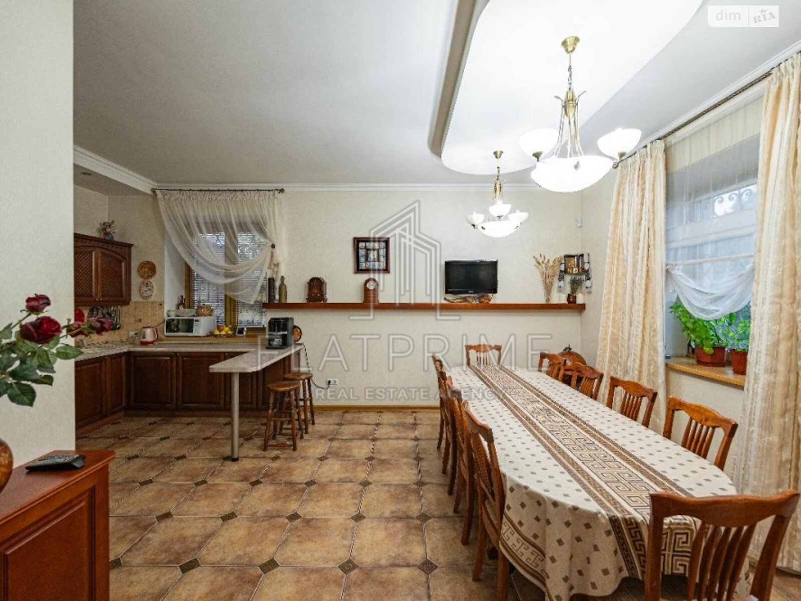 двоповерховий будинок бесідка, 505 кв. м, цегла. Продаж в Києві, район Дарницький фото 1 двоповерховий будинок бесідка, 505 кв. м, цегла. Продаж в Києві, район Дарницький фото 1