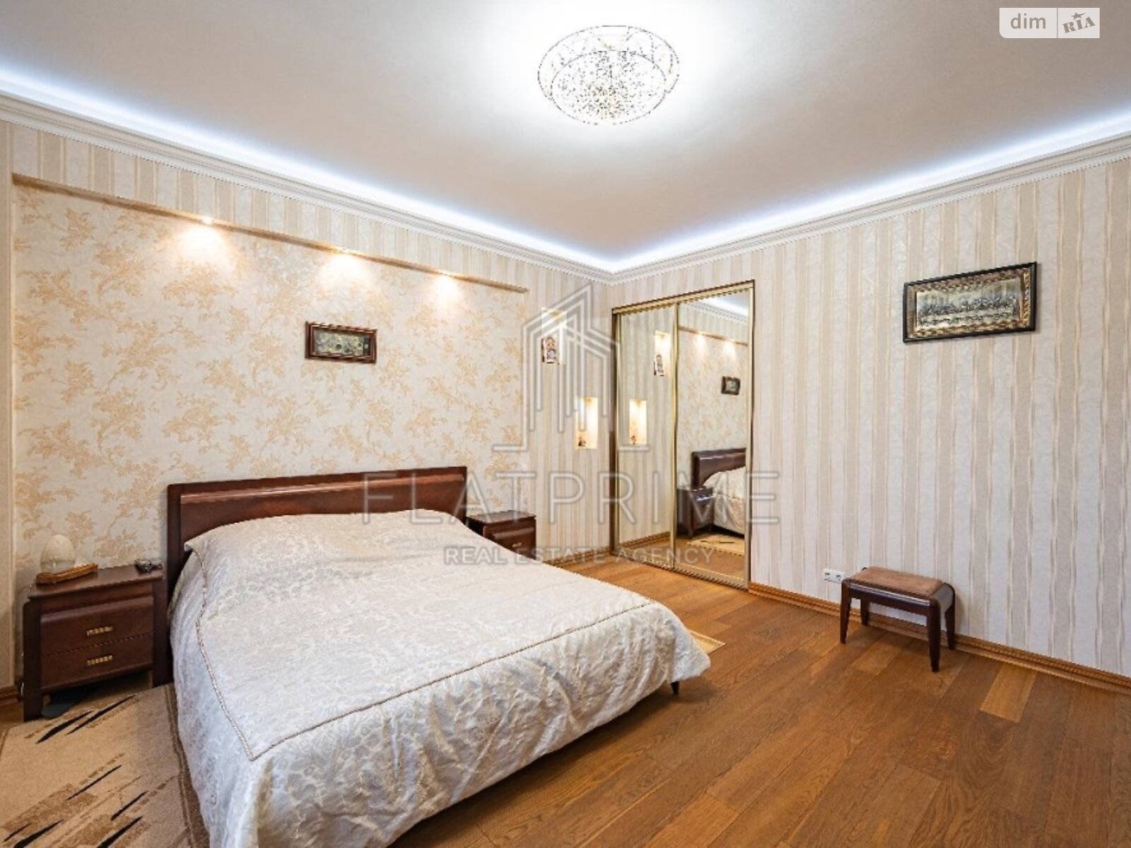 двоповерховий будинок бесідка, 505 кв. м, цегла. Продаж в Києві, район Дарницький фото 1 двоповерховий будинок бесідка, 505 кв. м, цегла. Продаж в Києві, район Дарницький фото 1