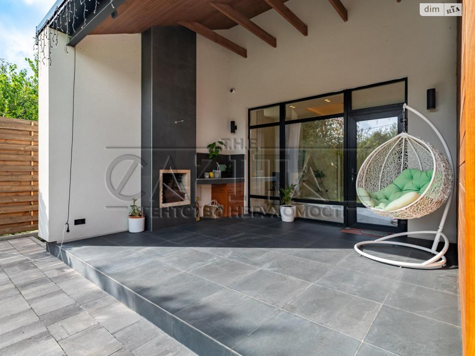 двухэтажный дом с верандой, 170.9 кв. м, кирпич. Продажа в Киеве район Дарницкий фото 1 двухэтажный дом с верандой, 170.9 кв. м, кирпич. Продажа в Киеве район Дарницкий фото 1