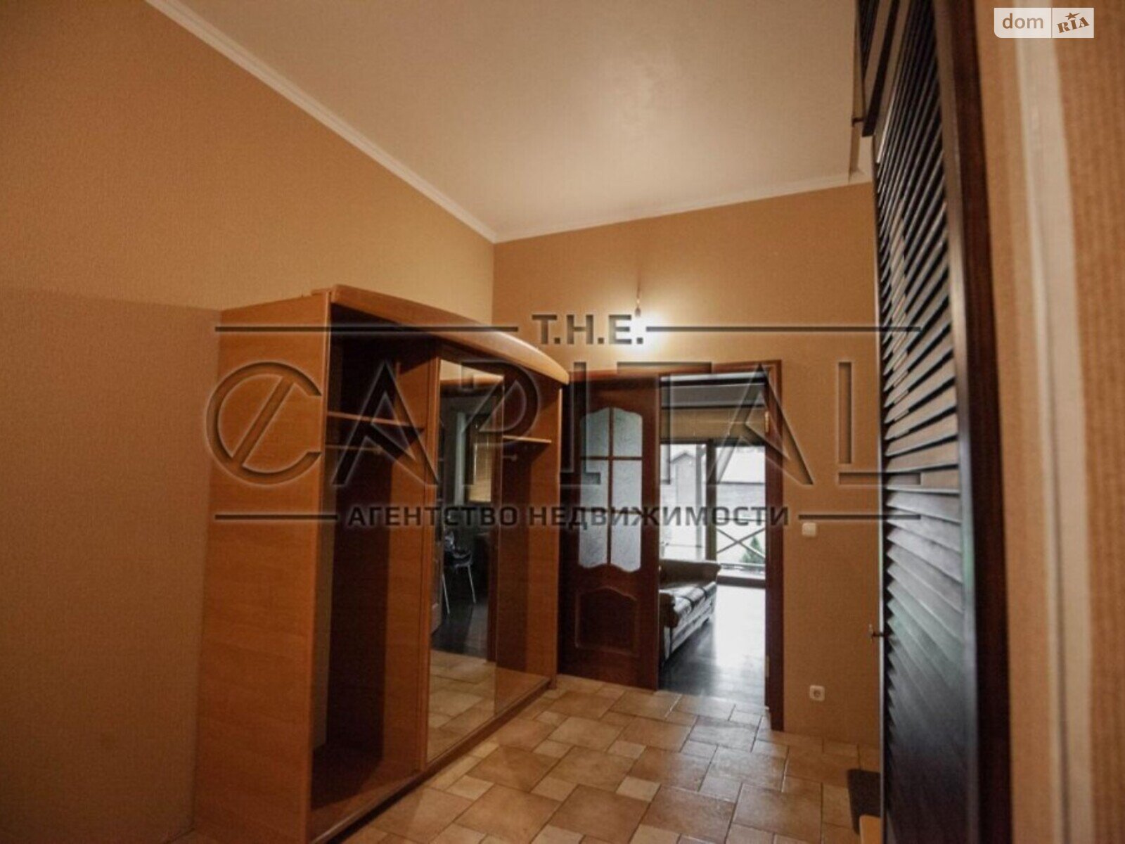 двухэтажный дом с ремонтом, 280.7 кв. м, пенобетон. Продажа в Киеве район Дарницкий фото 1 двухэтажный дом с ремонтом, 280.7 кв. м, пенобетон. Продажа в Киеве район Дарницкий фото 1