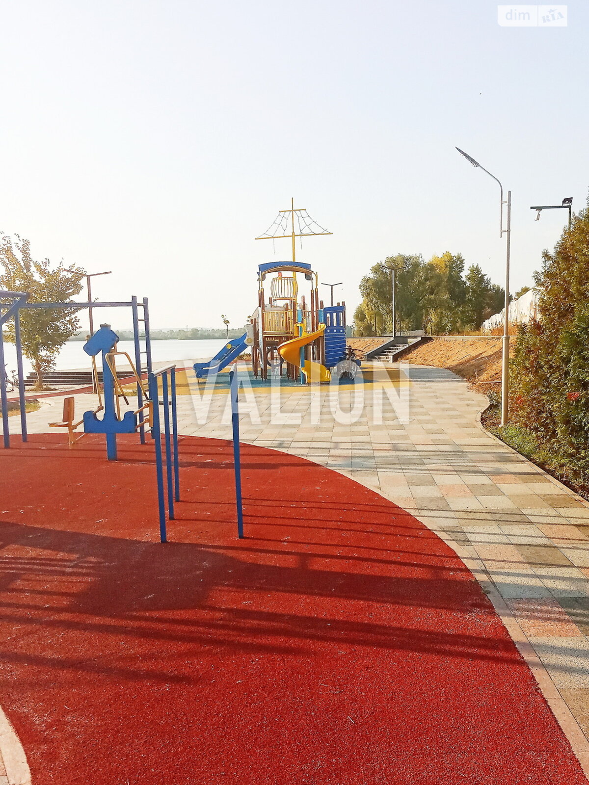двоповерховий будинок з верандою, 109.5 кв. м, цегла. Продаж в Києві, район Дарницький фото 1 двоповерховий будинок з верандою, 109.5 кв. м, цегла. Продаж в Києві, район Дарницький фото 1