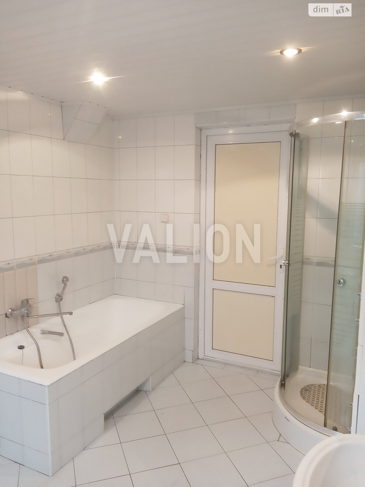 двоповерховий будинок з верандою, 109.5 кв. м, цегла. Продаж в Києві, район Дарницький фото 1 двоповерховий будинок з верандою, 109.5 кв. м, цегла. Продаж в Києві, район Дарницький фото 1