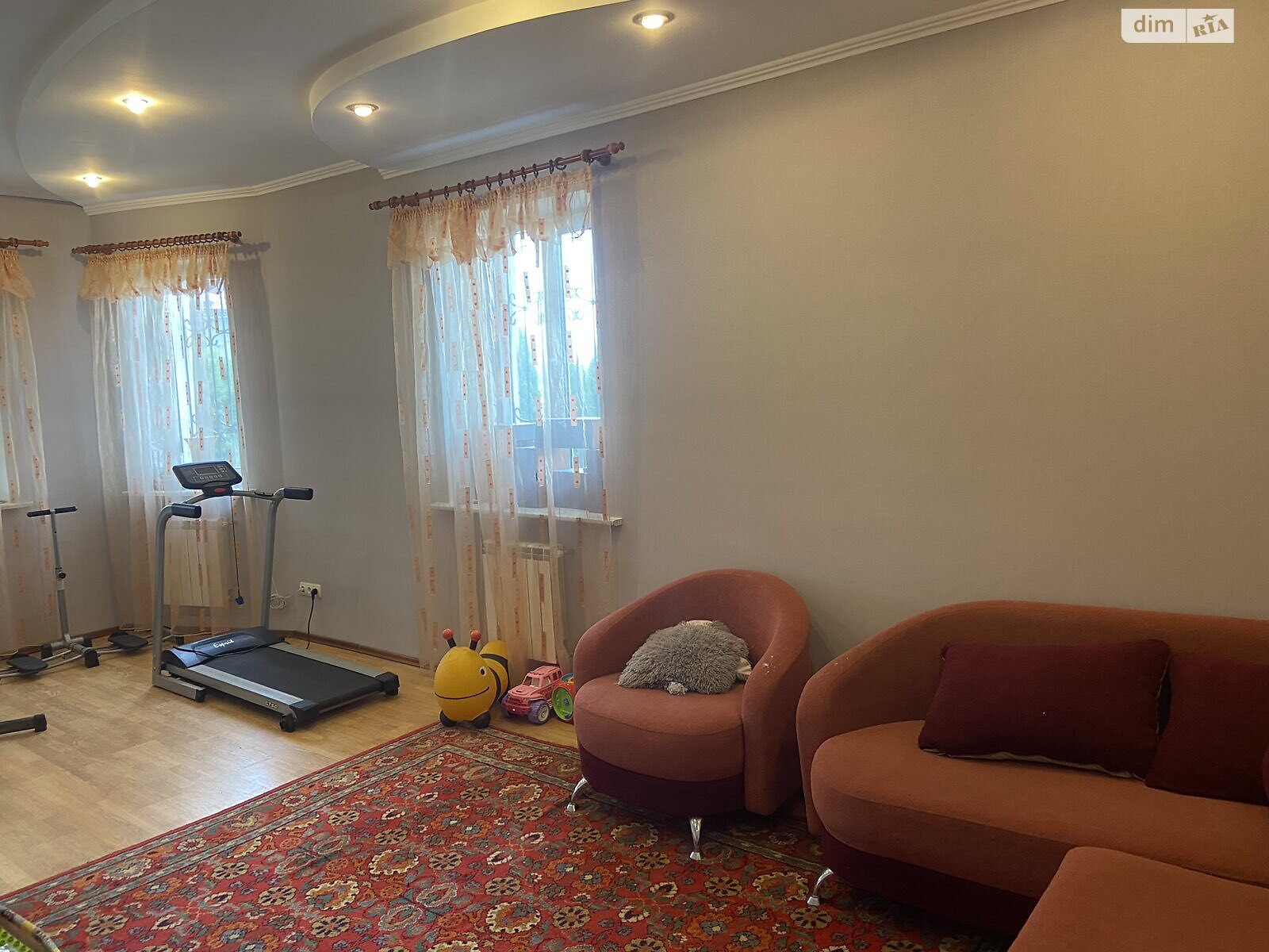 двухэтажный дом с гаражом, 255 кв. м, кирпич. Продажа в Киеве район Дарницкий фото 1 двухэтажный дом с гаражом, 255 кв. м, кирпич. Продажа в Киеве район Дарницкий фото 1