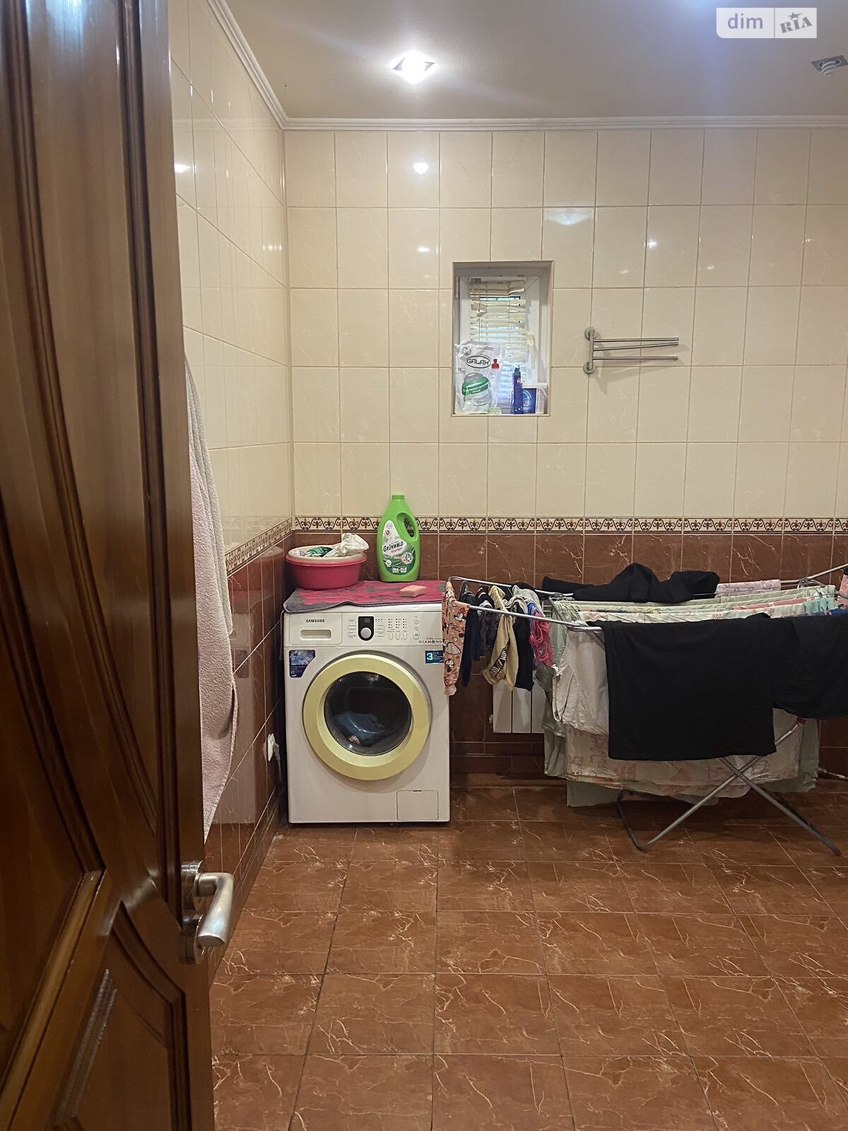 двухэтажный дом с гаражом, 255 кв. м, кирпич. Продажа в Киеве район Дарницкий фото 1 двухэтажный дом с гаражом, 255 кв. м, кирпич. Продажа в Киеве район Дарницкий фото 1