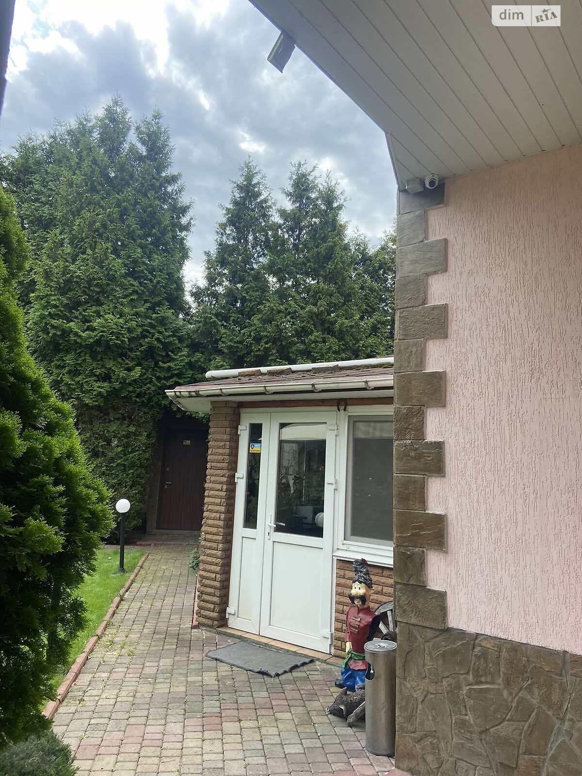 двухэтажный дом с гаражом, 255 кв. м, кирпич. Продажа в Киеве район Дарницкий фото 1 двухэтажный дом с гаражом, 255 кв. м, кирпич. Продажа в Киеве район Дарницкий фото 1