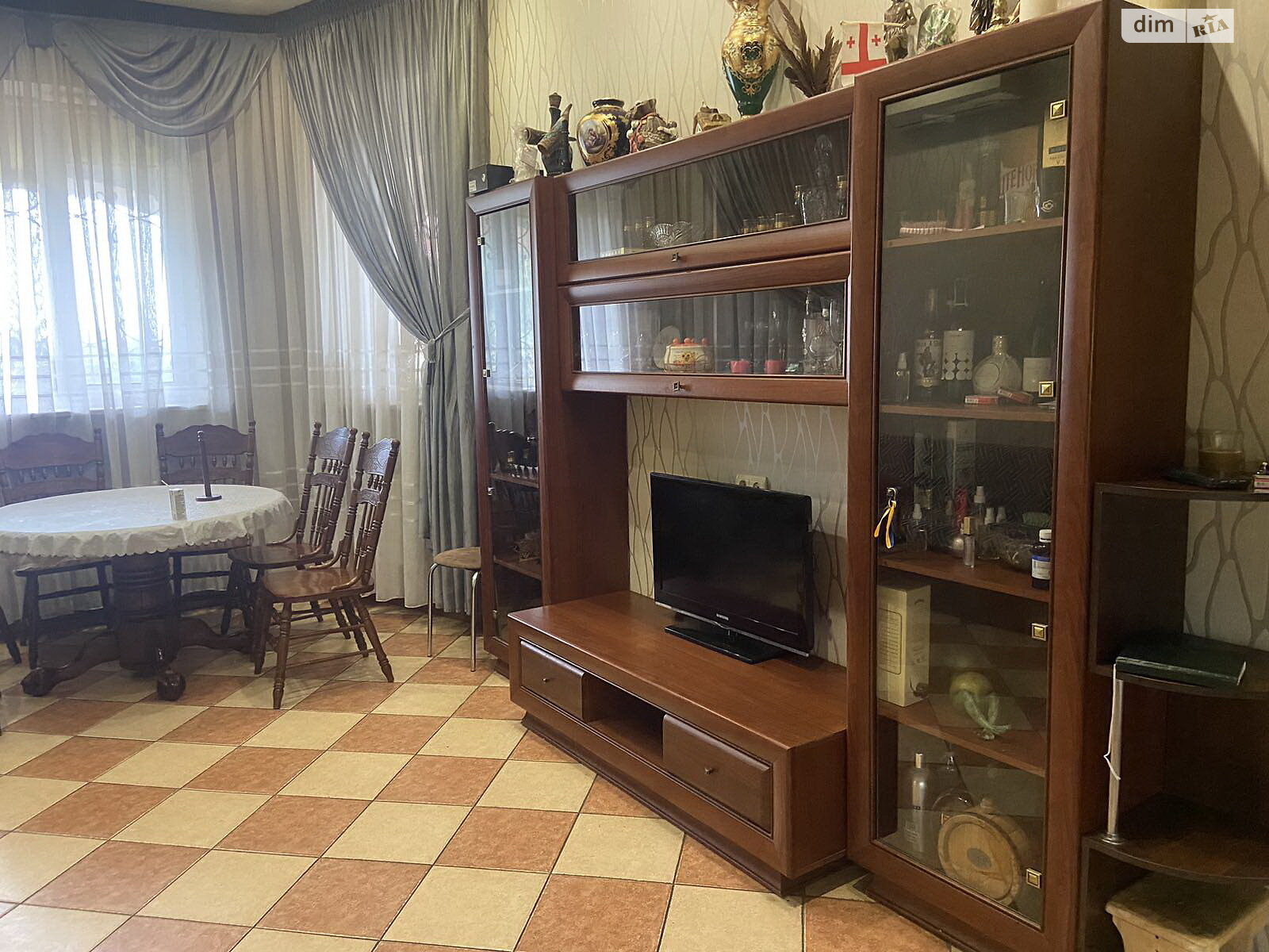 двухэтажный дом с гаражом, 255 кв. м, кирпич. Продажа в Киеве район Дарницкий фото 1 двухэтажный дом с гаражом, 255 кв. м, кирпич. Продажа в Киеве район Дарницкий фото 1