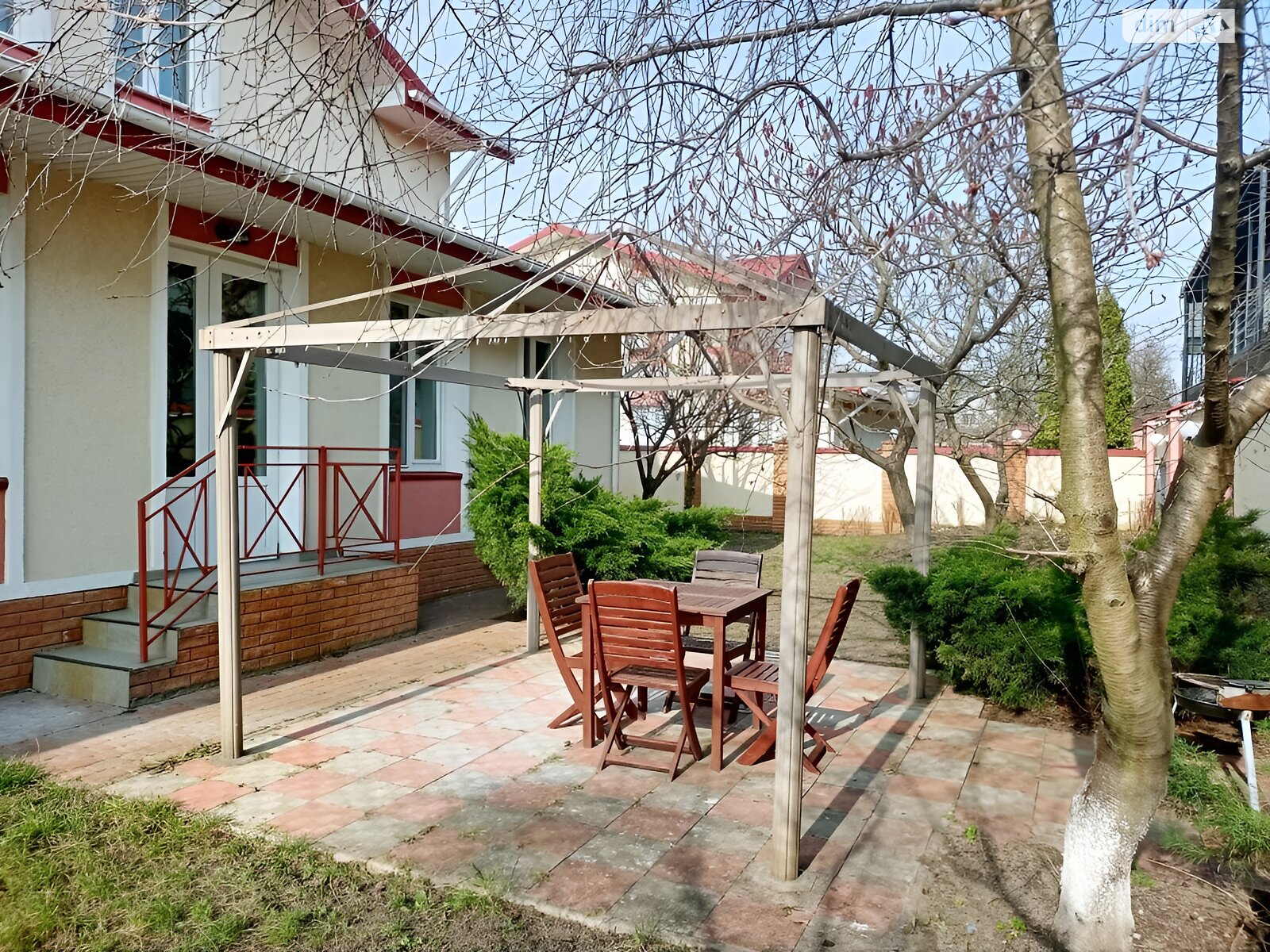 двухэтажный дом беседка, 220 кв. м, кирпич. Продажа в Киеве район Дарницкий фото 1 двухэтажный дом беседка, 220 кв. м, кирпич. Продажа в Киеве район Дарницкий фото 1