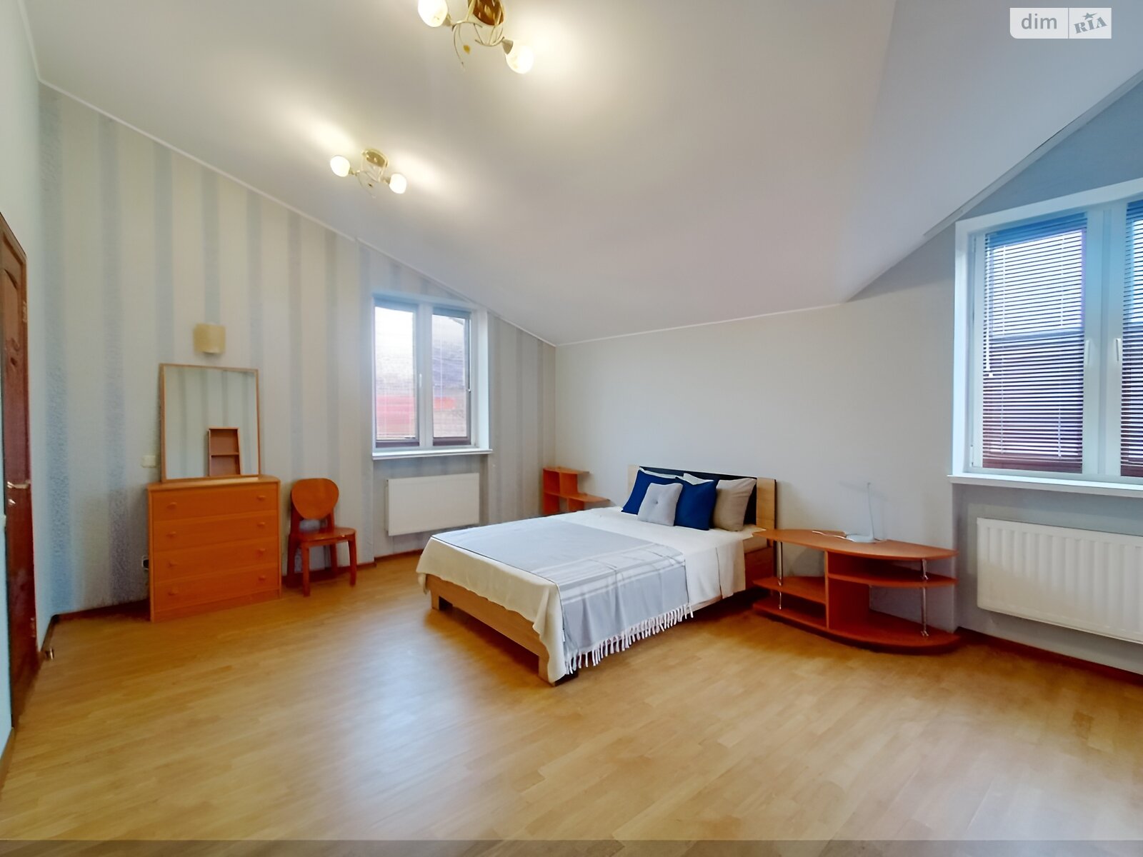 двухэтажный дом беседка, 220 кв. м, кирпич. Продажа в Киеве район Дарницкий фото 1 двухэтажный дом беседка, 220 кв. м, кирпич. Продажа в Киеве район Дарницкий фото 1