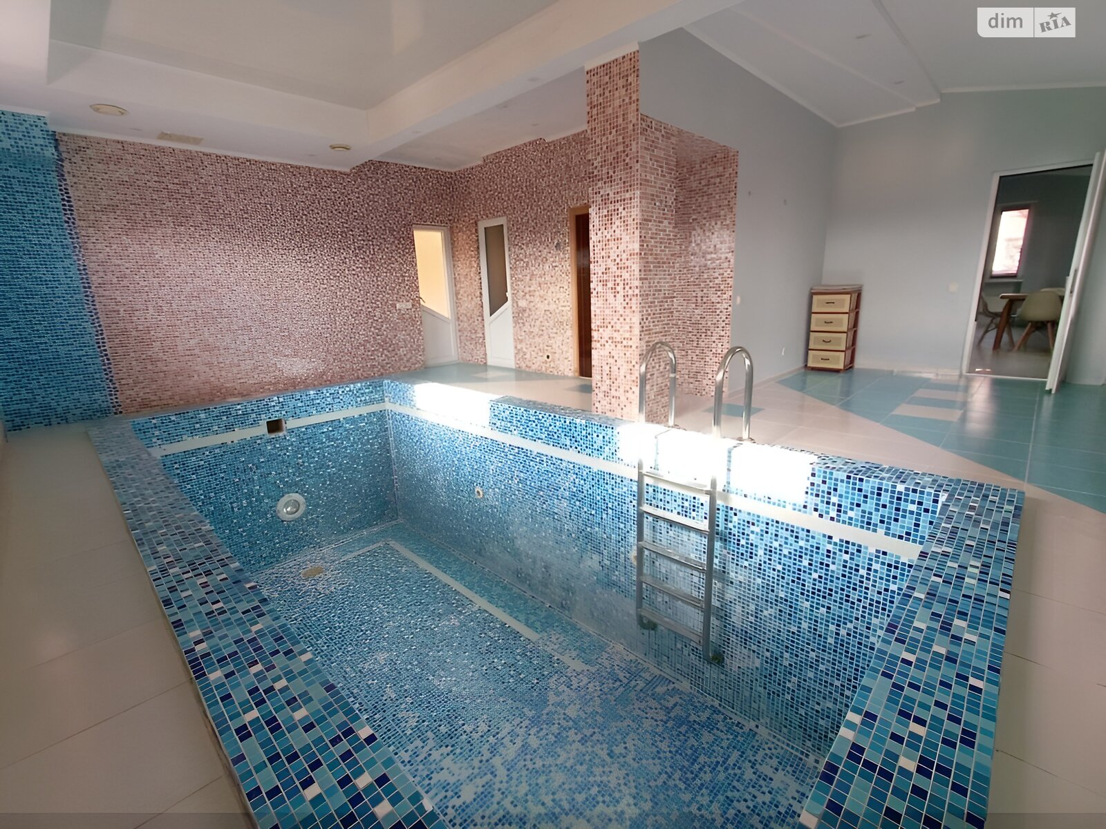 двухэтажный дом беседка, 220 кв. м, кирпич. Продажа в Киеве район Дарницкий фото 1 двухэтажный дом беседка, 220 кв. м, кирпич. Продажа в Киеве район Дарницкий фото 1