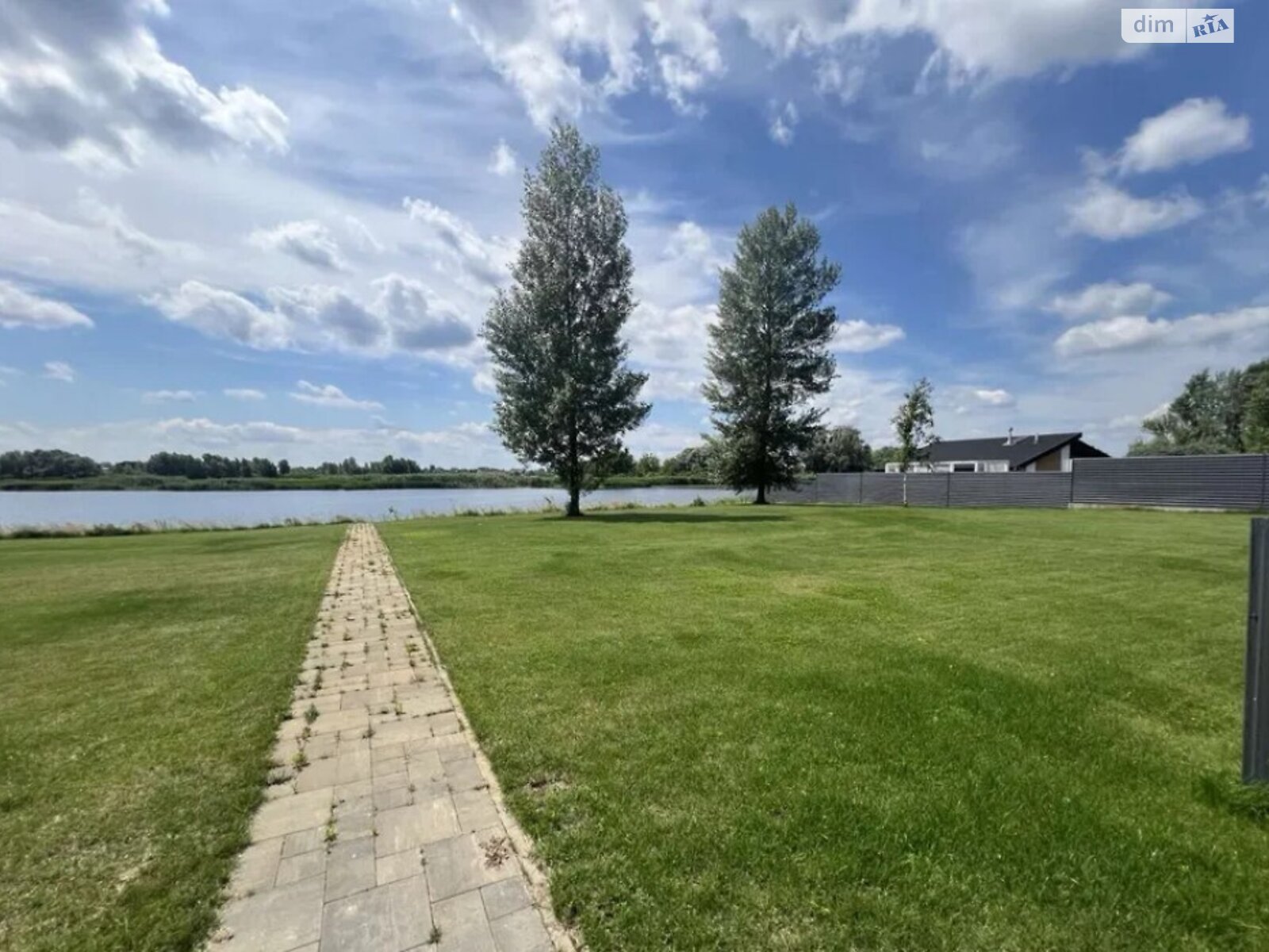 одноповерховий будинок, 232 кв. м, газобетон. Продаж в Києві, район Дарницький фото 1 одноповерховий будинок, 232 кв. м, газобетон. Продаж в Києві, район Дарницький фото 1