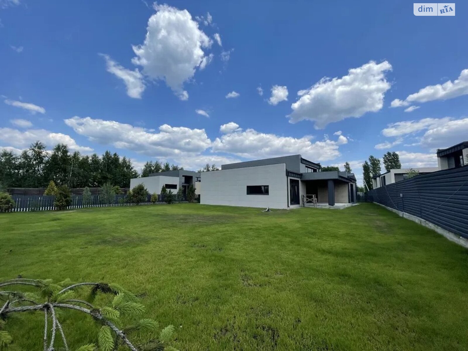 одноповерховий будинок, 232 кв. м, газобетон. Продаж в Києві, район Дарницький фото 1 одноповерховий будинок, 232 кв. м, газобетон. Продаж в Києві, район Дарницький фото 1