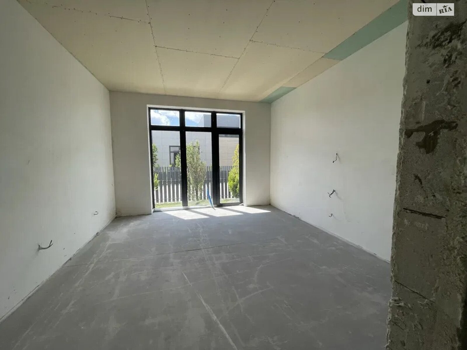 одноповерховий будинок, 232 кв. м, газобетон. Продаж в Києві, район Дарницький фото 1 одноповерховий будинок, 232 кв. м, газобетон. Продаж в Києві, район Дарницький фото 1