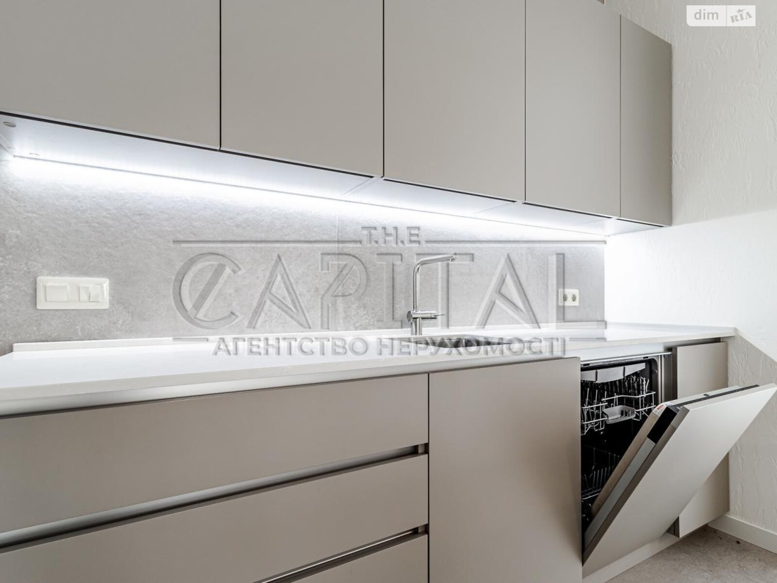 двухэтажный дом, 213 кв. м, керамический блок. Продажа в Киеве район Дарницкий фото 1 двухэтажный дом, 213 кв. м, керамический блок. Продажа в Киеве район Дарницкий фото 1