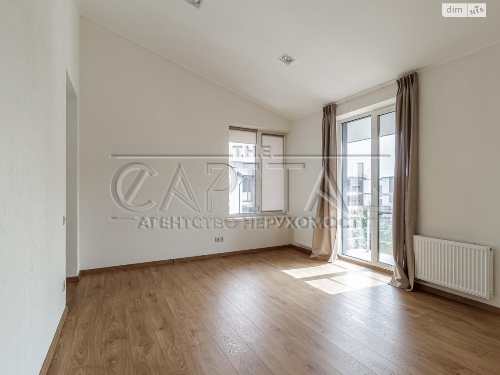 двухэтажный дом, 213 кв. м, керамический блок. Продажа в Киеве район Дарницкий фото 1 двухэтажный дом, 213 кв. м, керамический блок. Продажа в Киеве район Дарницкий фото 1