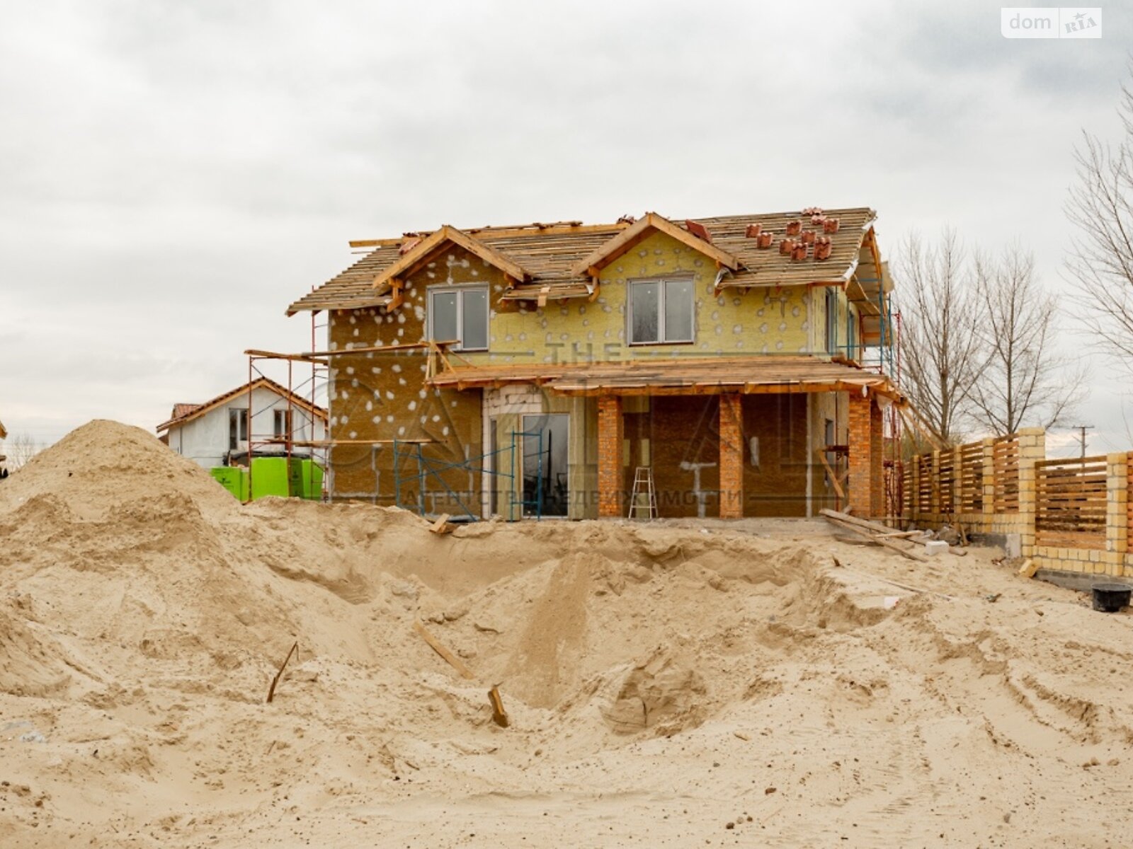 двоповерховий будинок без меблів, 200 кв. м, цегла. Продаж в Києві, район Дарницький фото 1