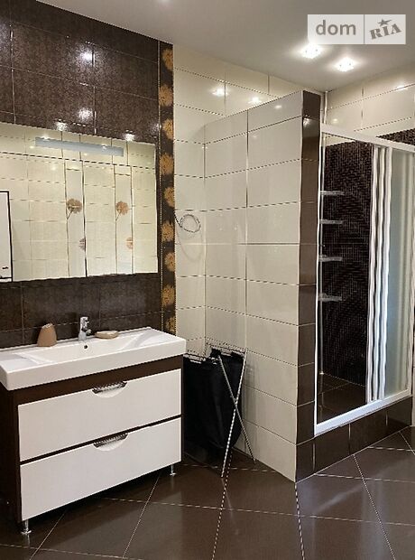 трехэтажный дом с террасой, 540 кв. м, кирпич. Продажа в Киеве район Дарницкий фото 1 трехэтажный дом с террасой, 540 кв. м, кирпич. Продажа в Киеве район Дарницкий фото 1