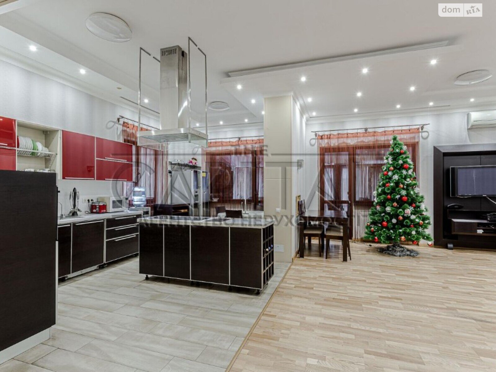 двухэтажный дом, 500 кв. м, кирпич. Продажа в Киеве район Дарницкий фото 1